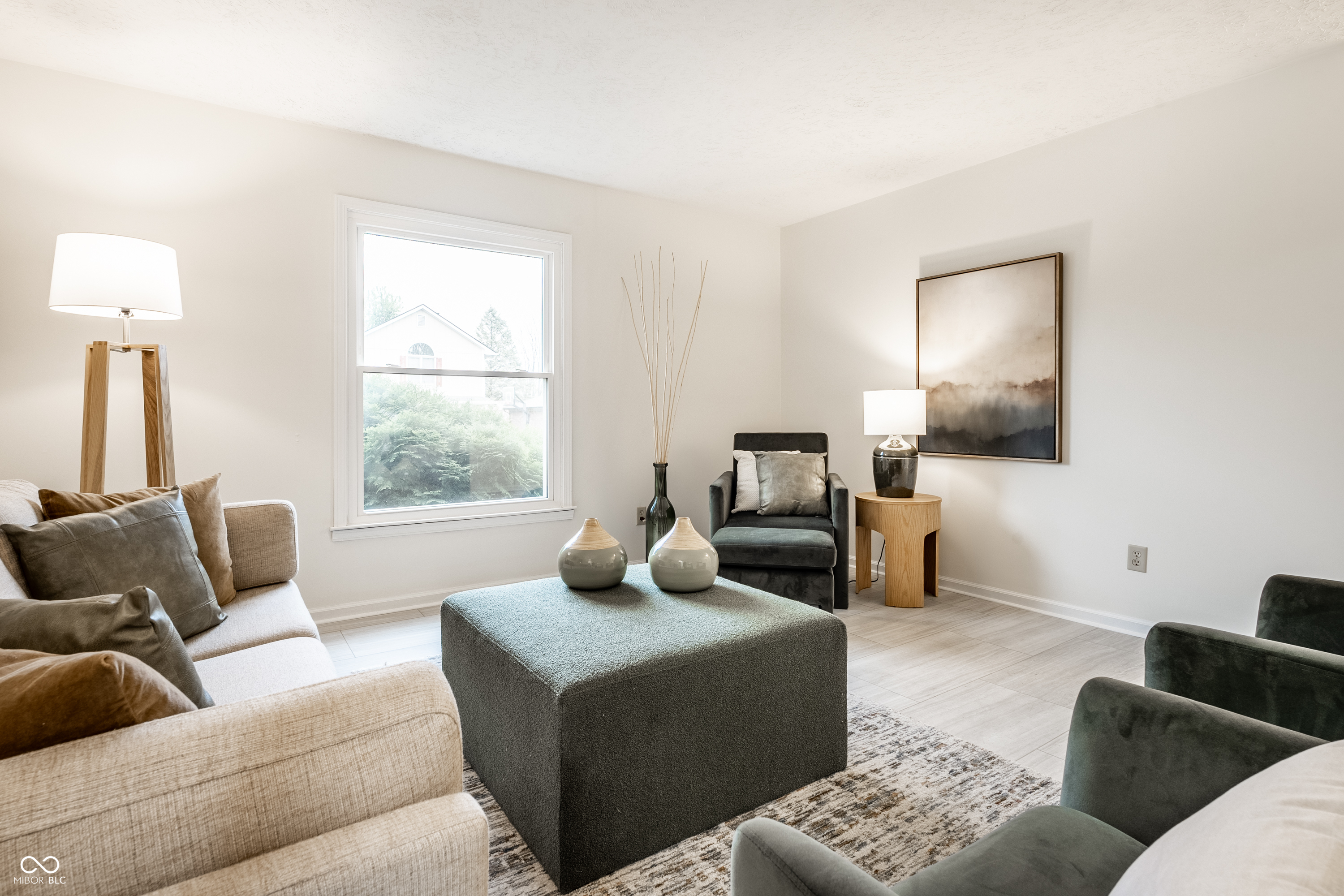 8323 Mockingbird Lane