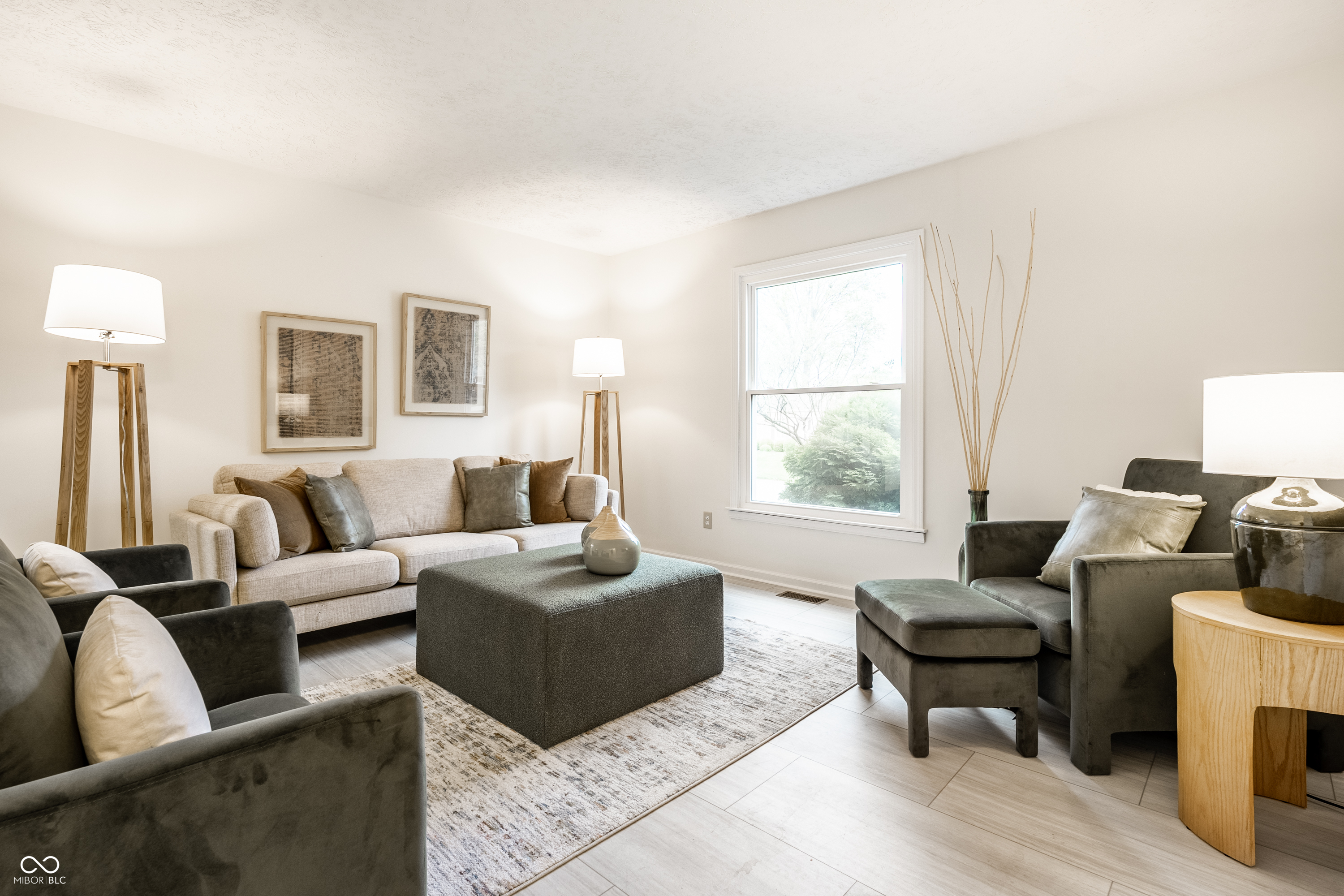 8323 Mockingbird Lane