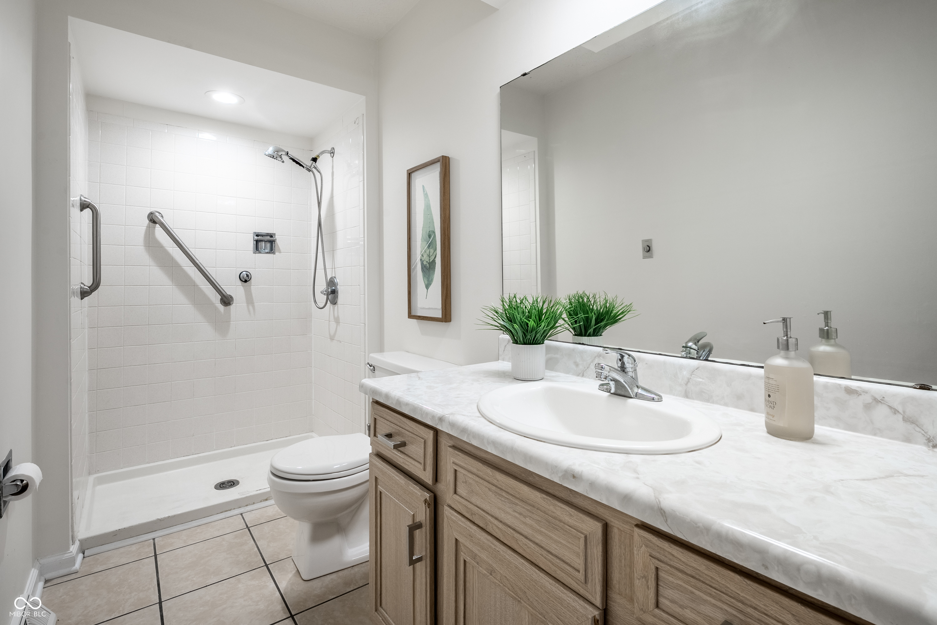 8323 Mockingbird Lane