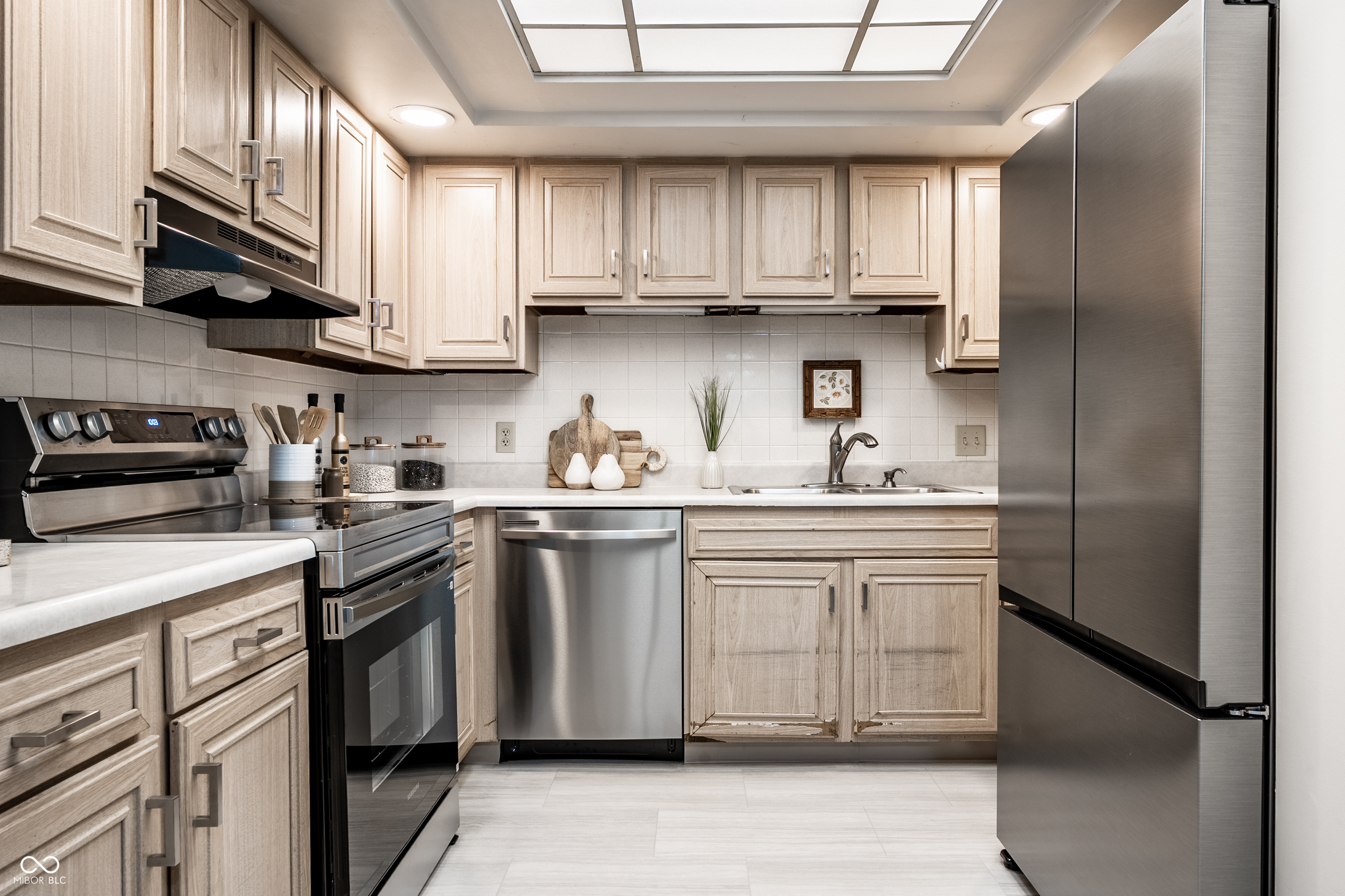8323 Mockingbird Lane