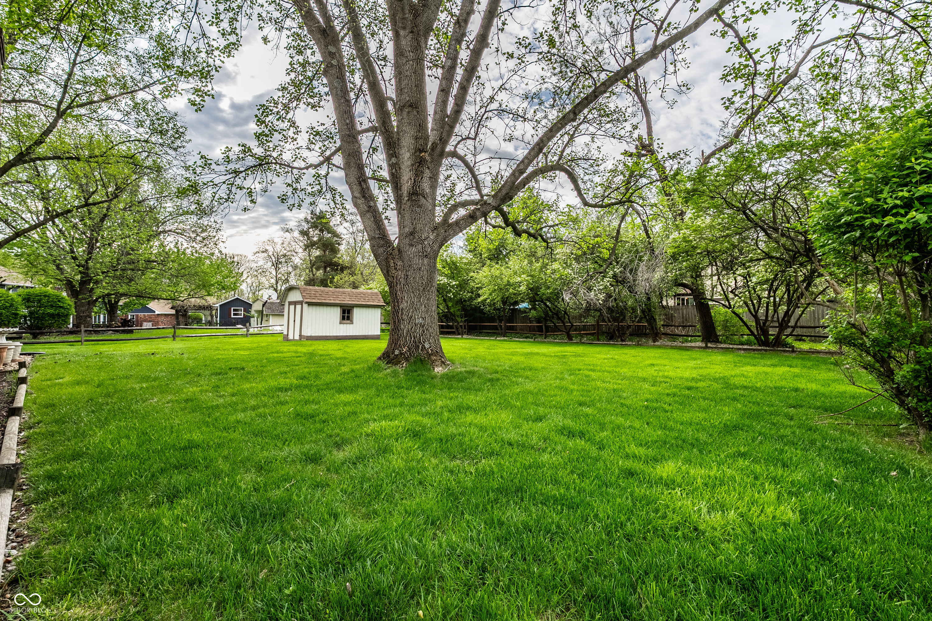 8323 Mockingbird Lane