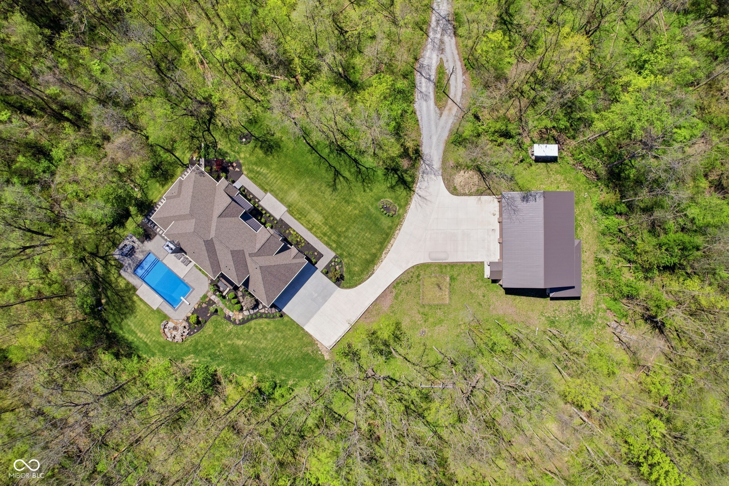 541 Macintosh Lane