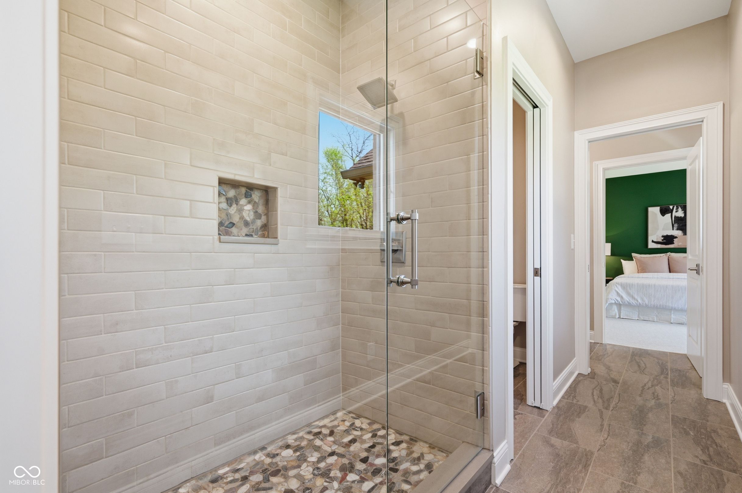 541 Macintosh Lane