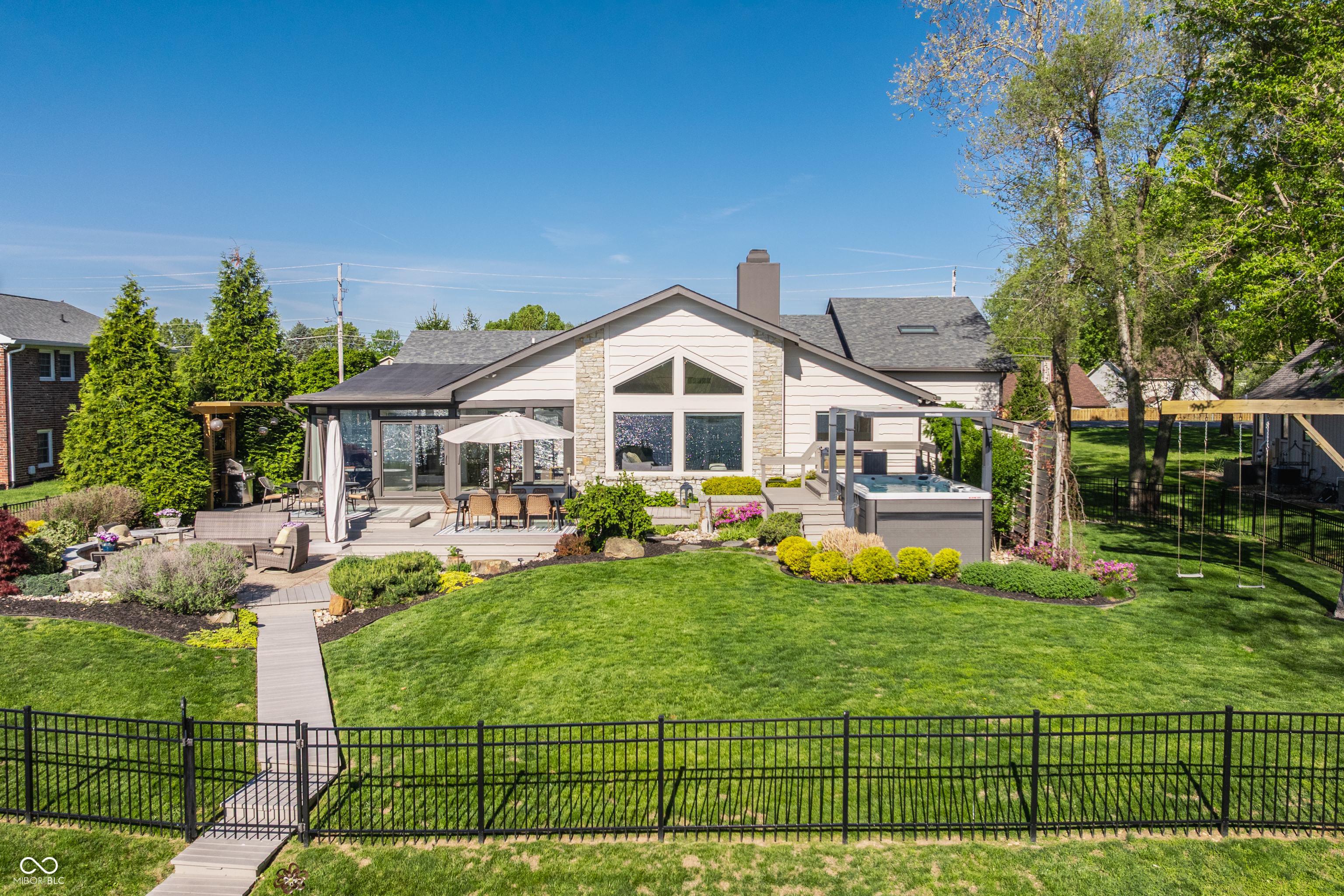4951 Fall Creek Road