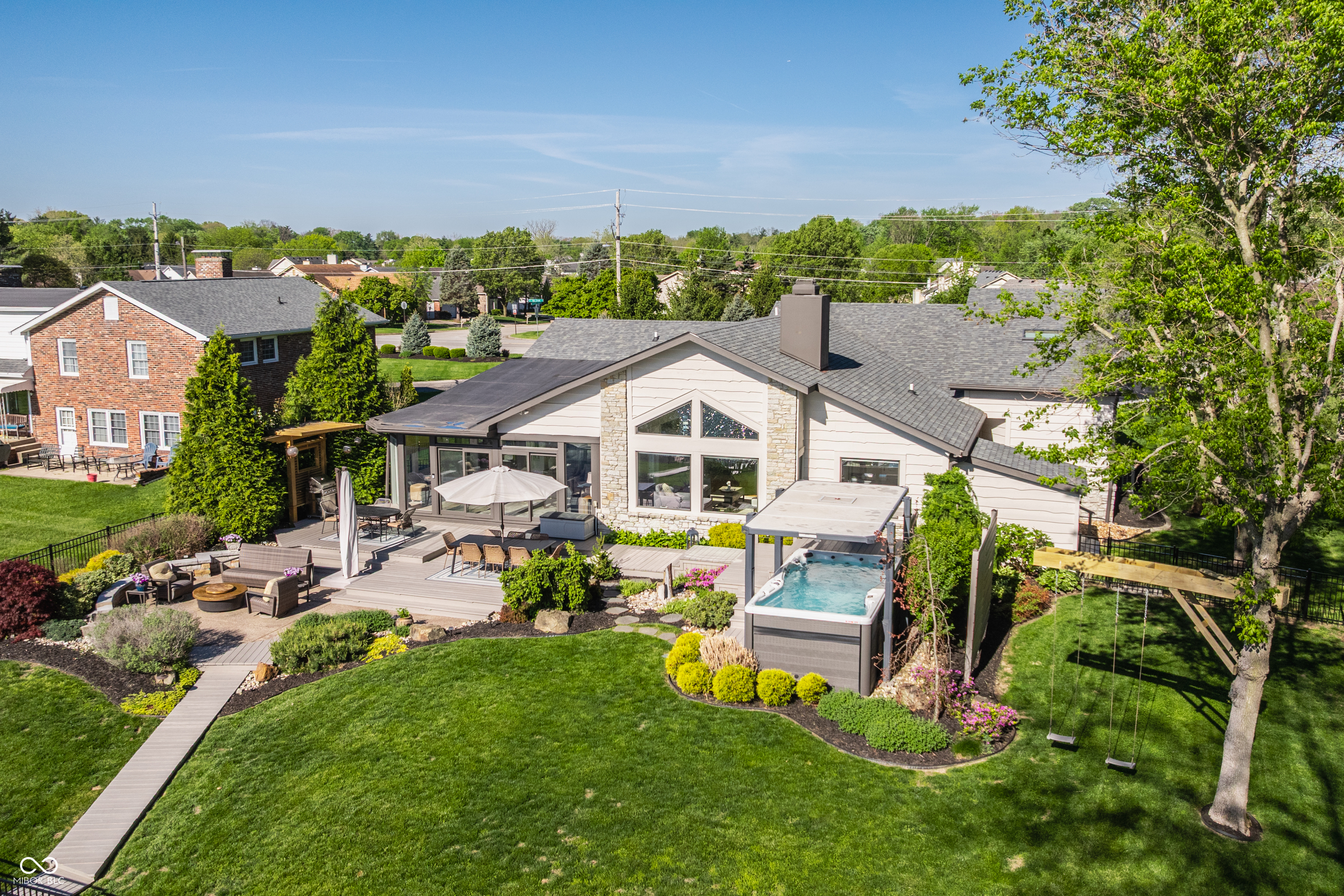 4951 Fall Creek Road