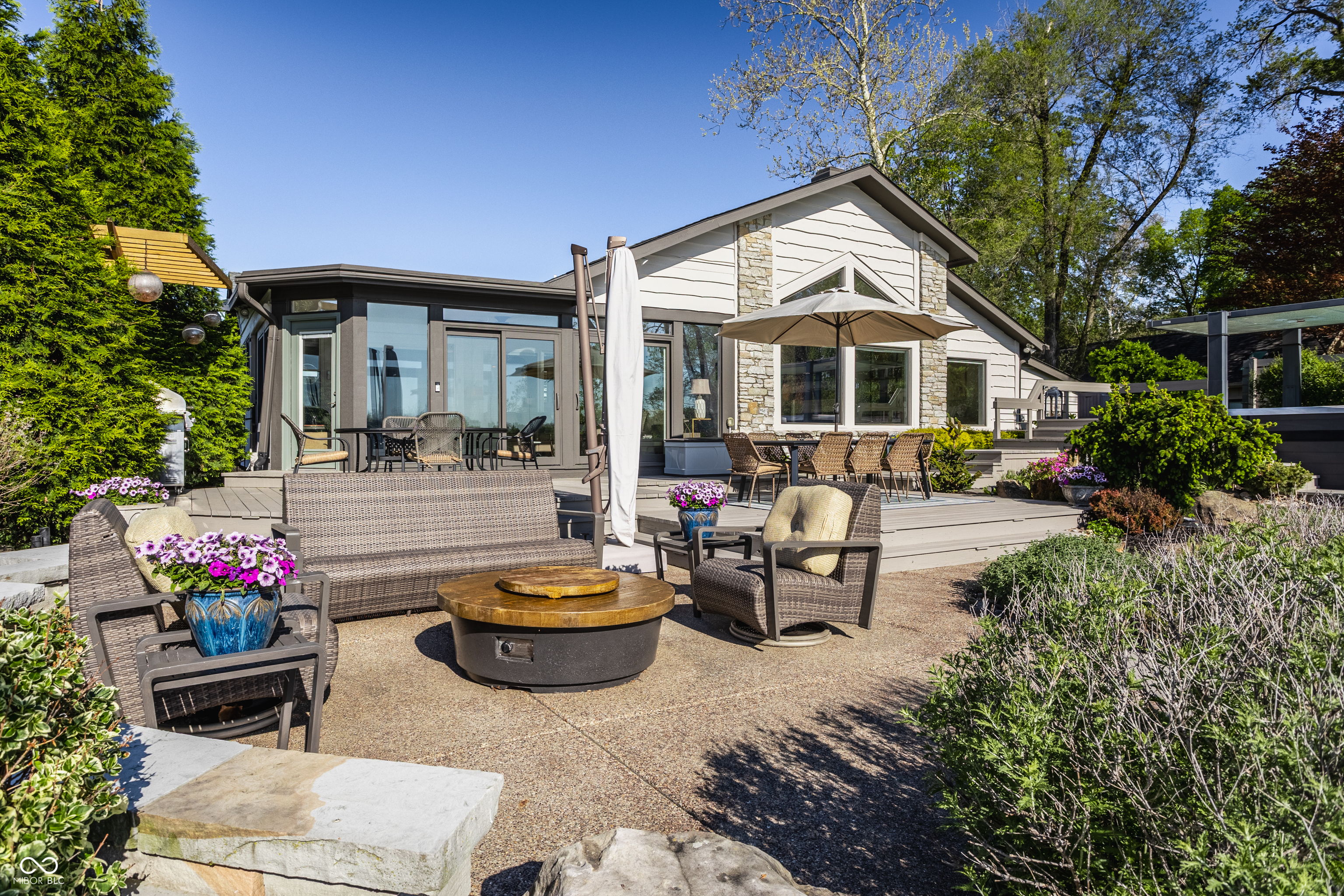 4951 Fall Creek Road