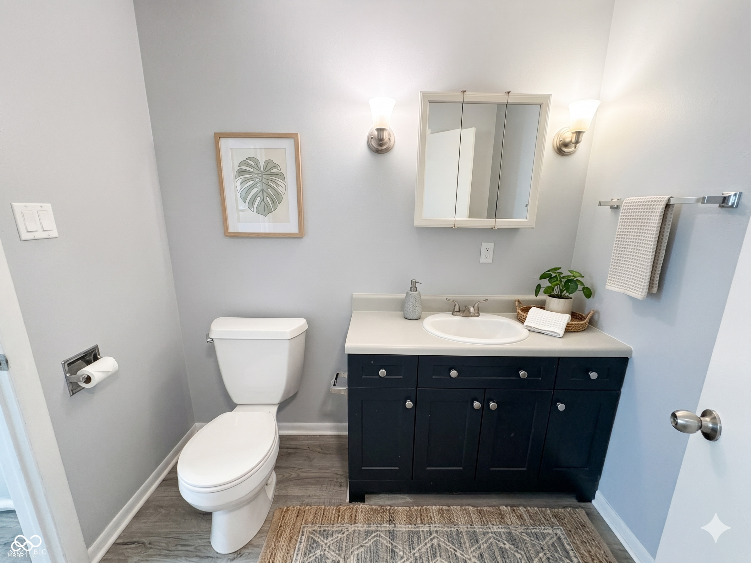 8214 Forsythia Court