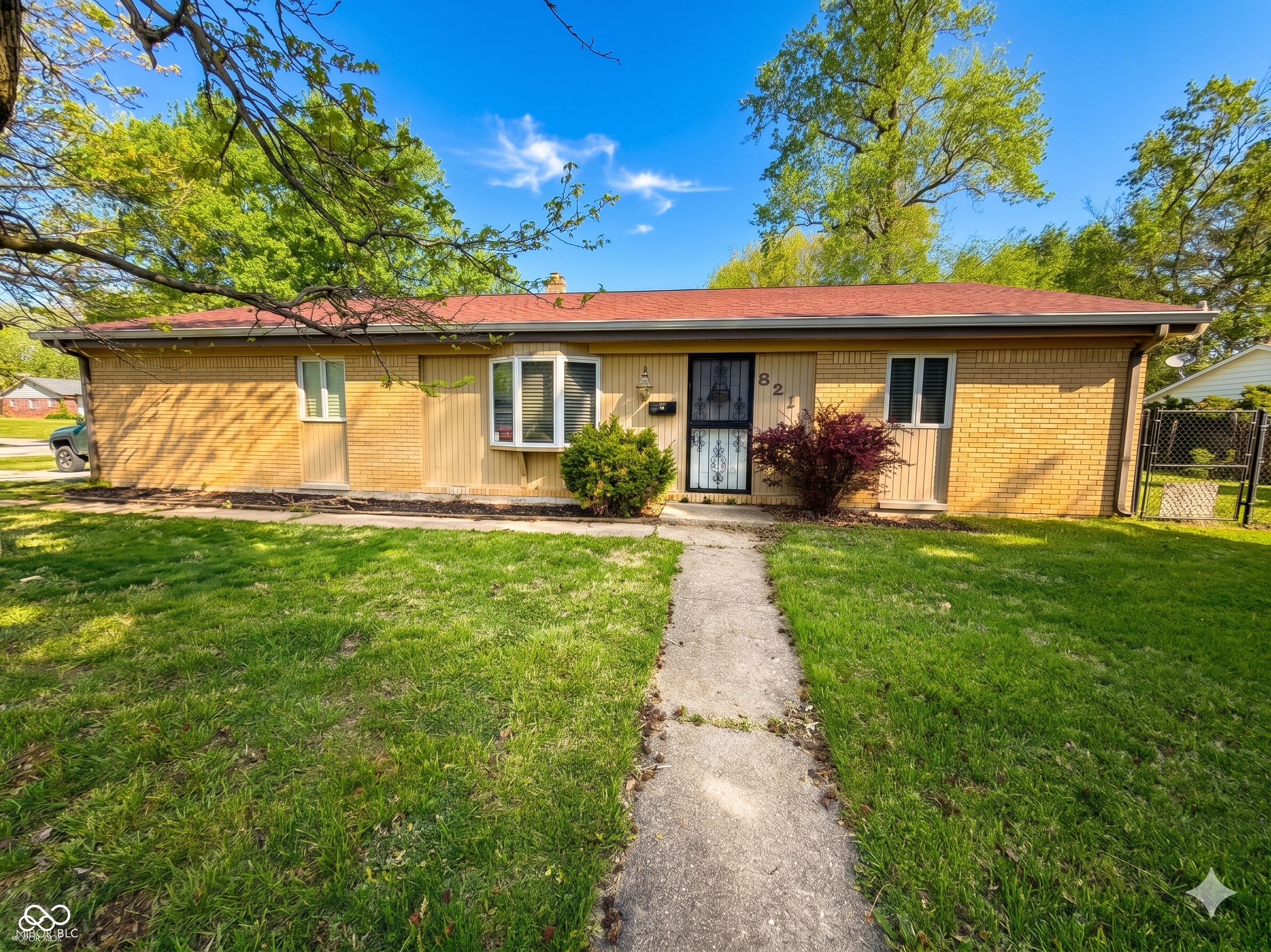 8214 Forsythia Court