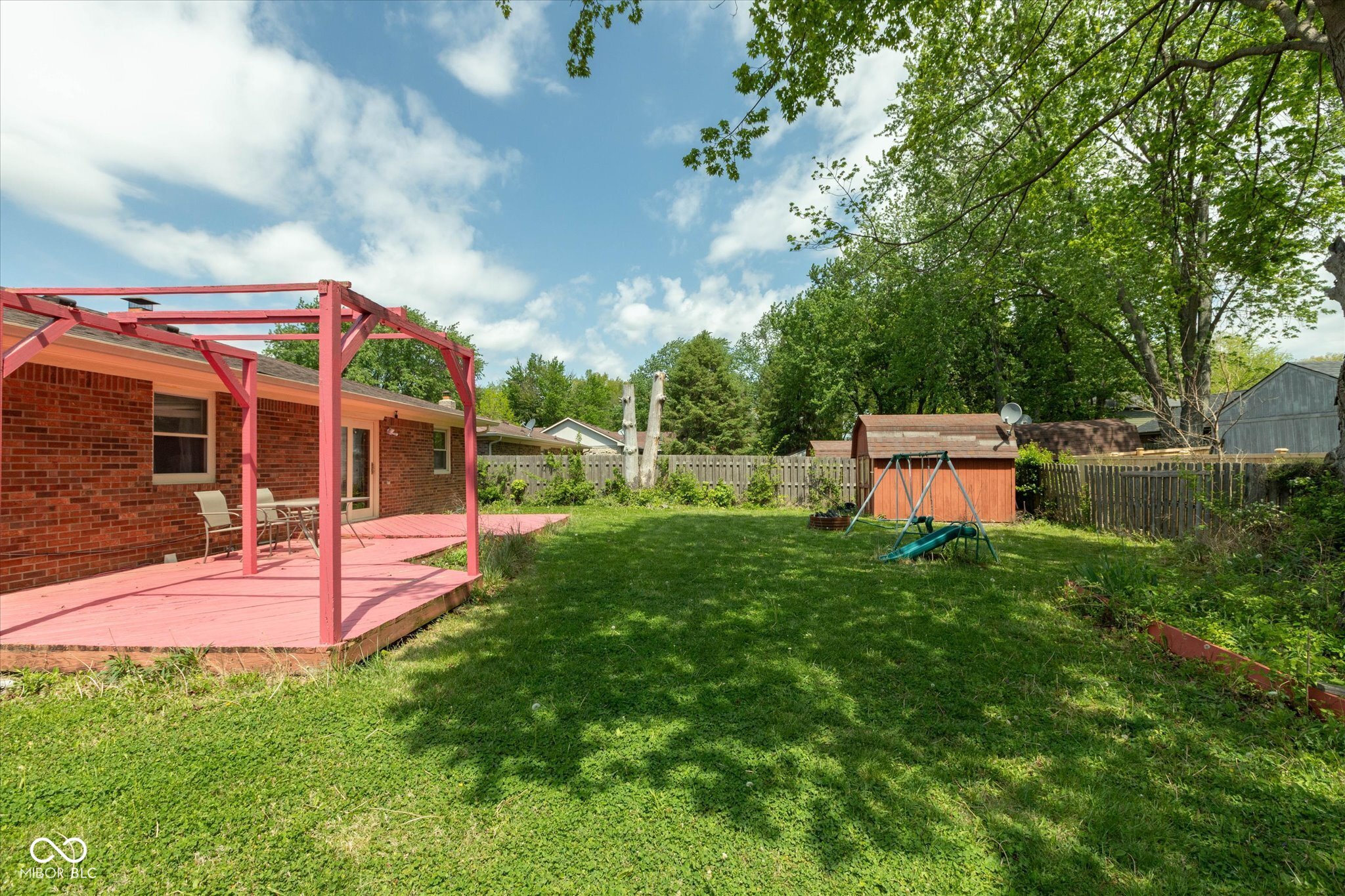 709 Summitcrest Drive