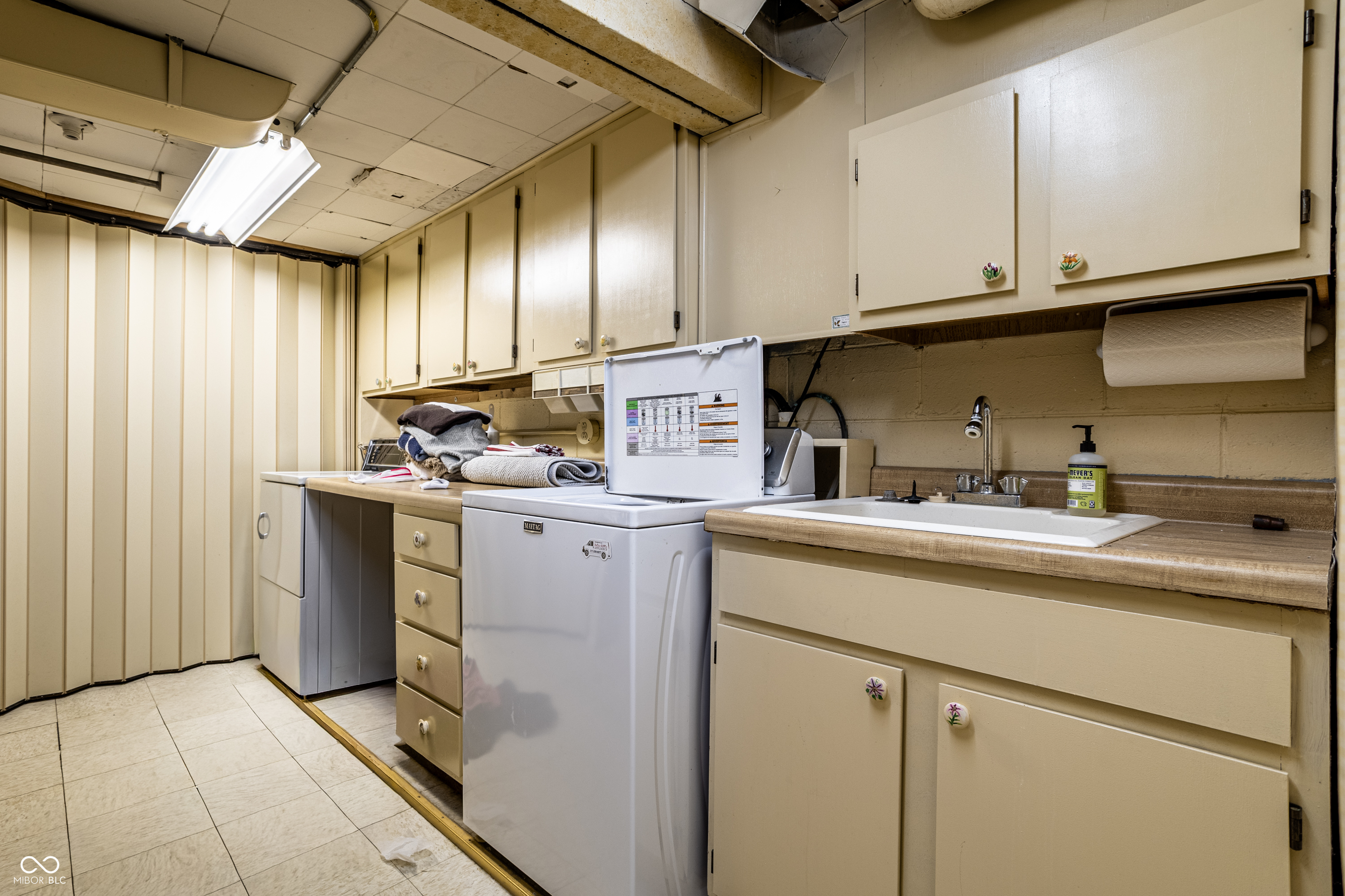 1138 E 58th Street