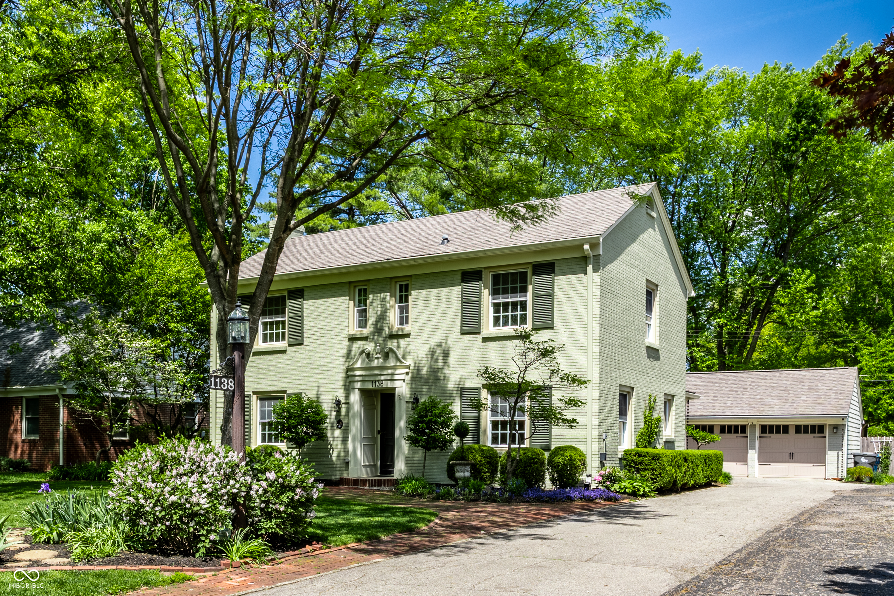 1138 E 58th Street
