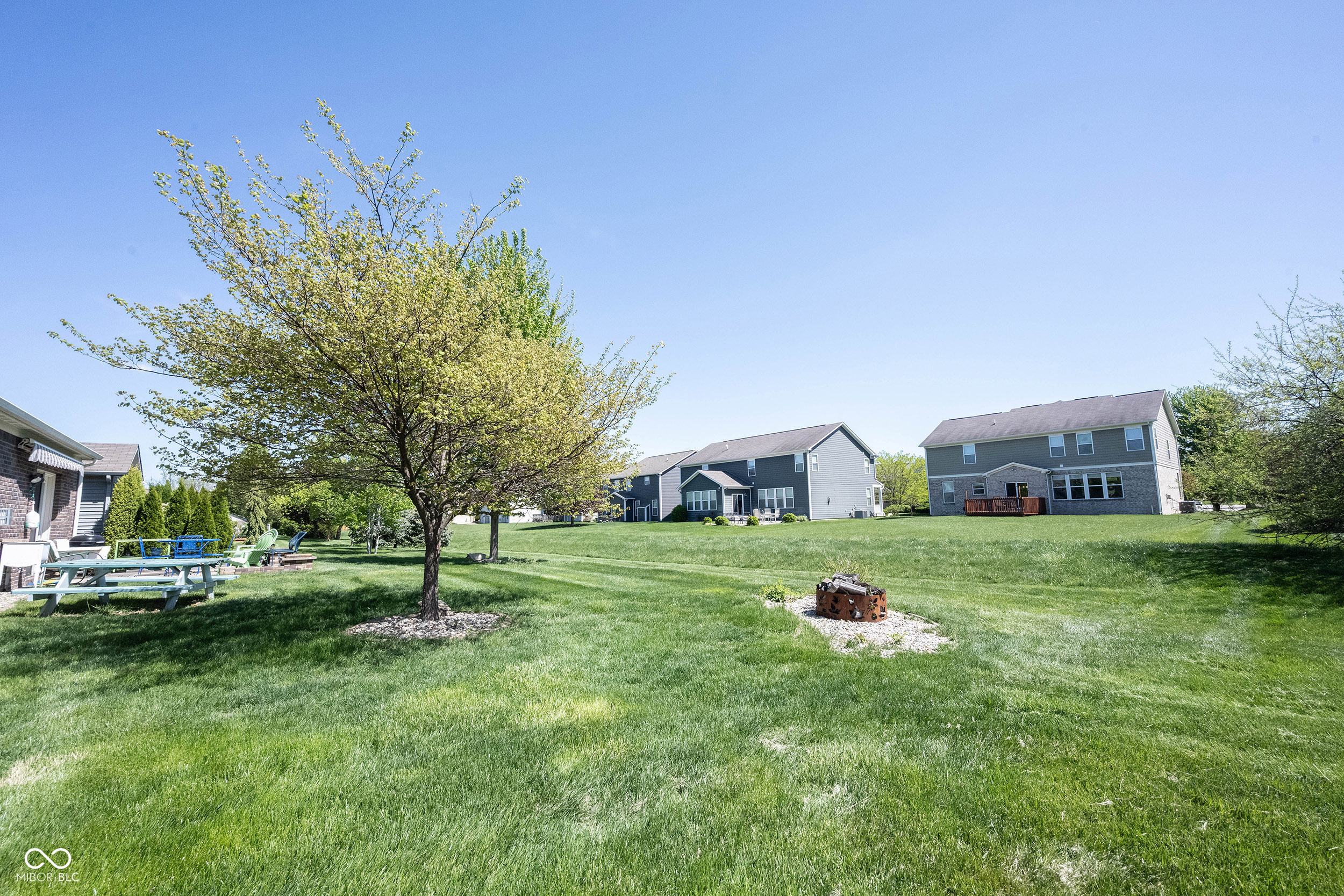 9633 Timber Circle