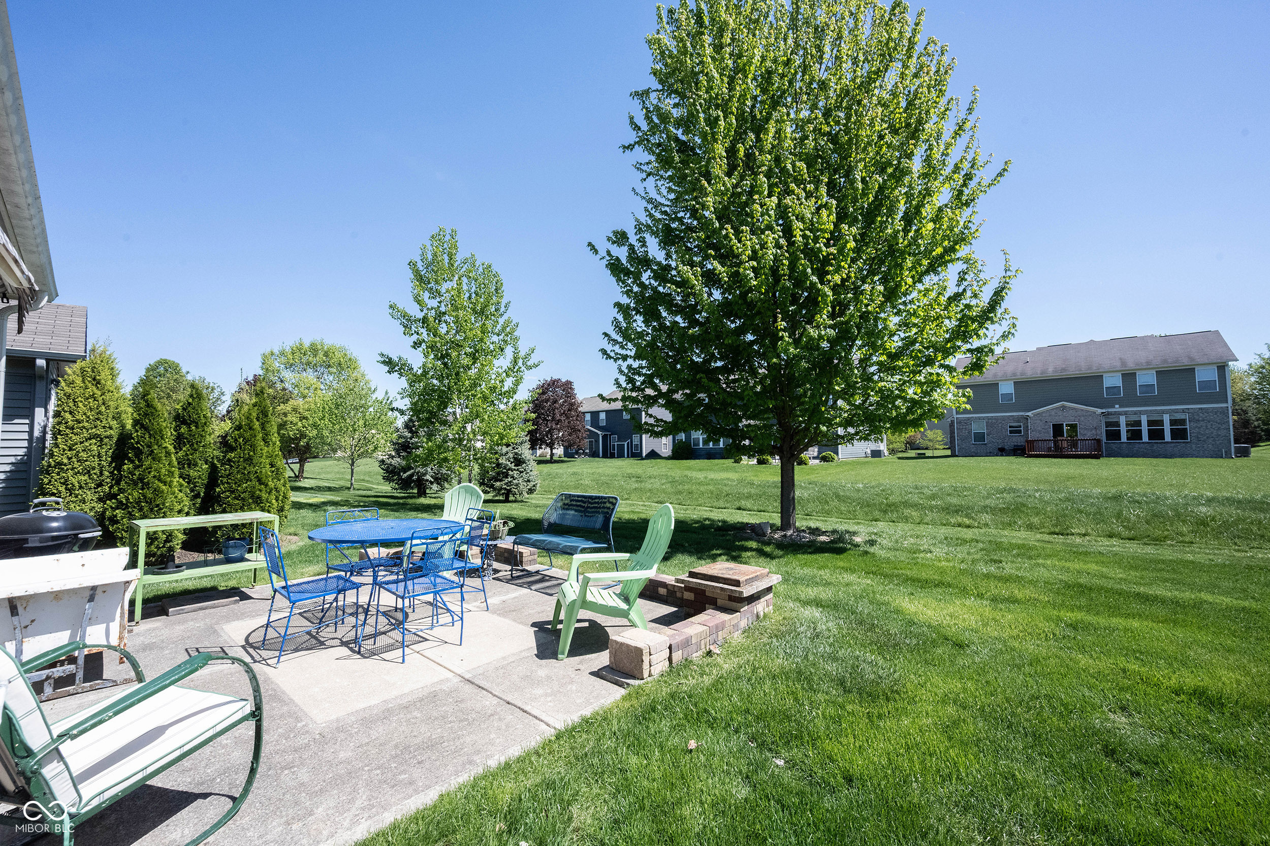 9633 Timber Circle