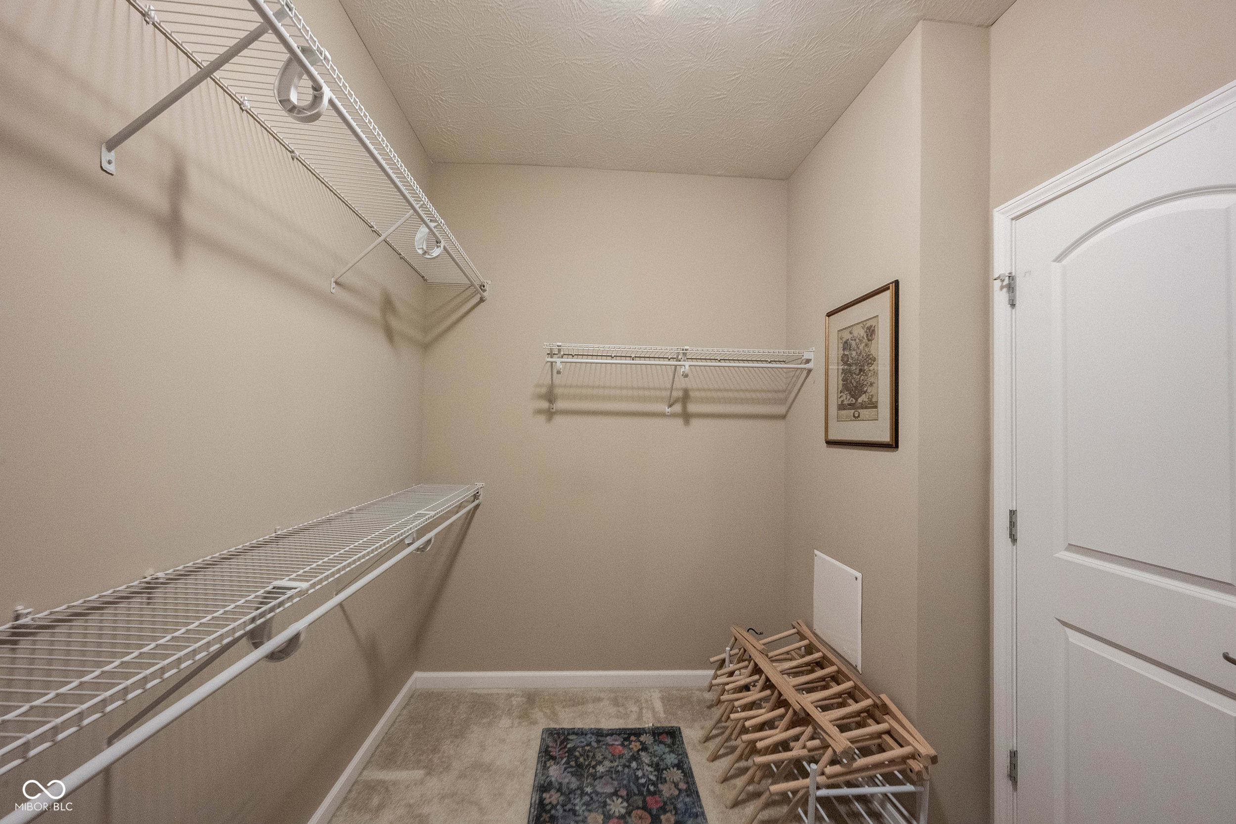 9633 Timber Circle