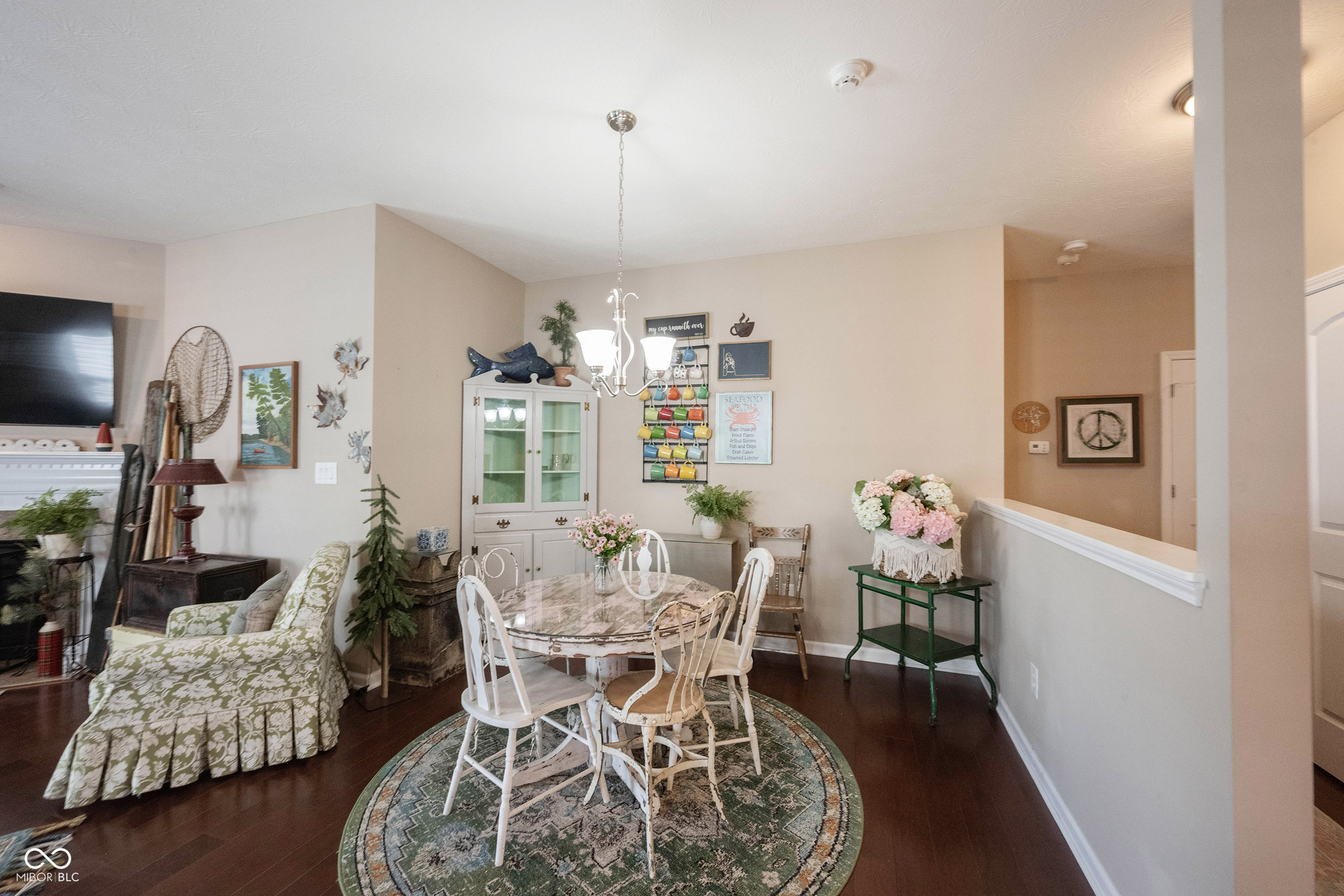 9633 Timber Circle