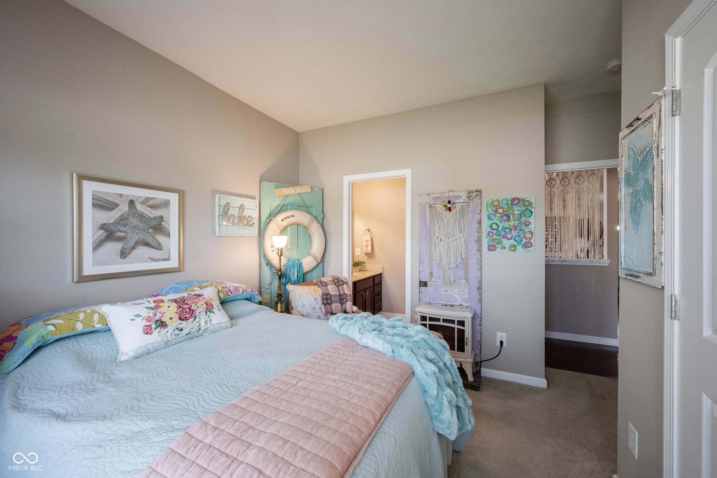 9633 Timber Circle