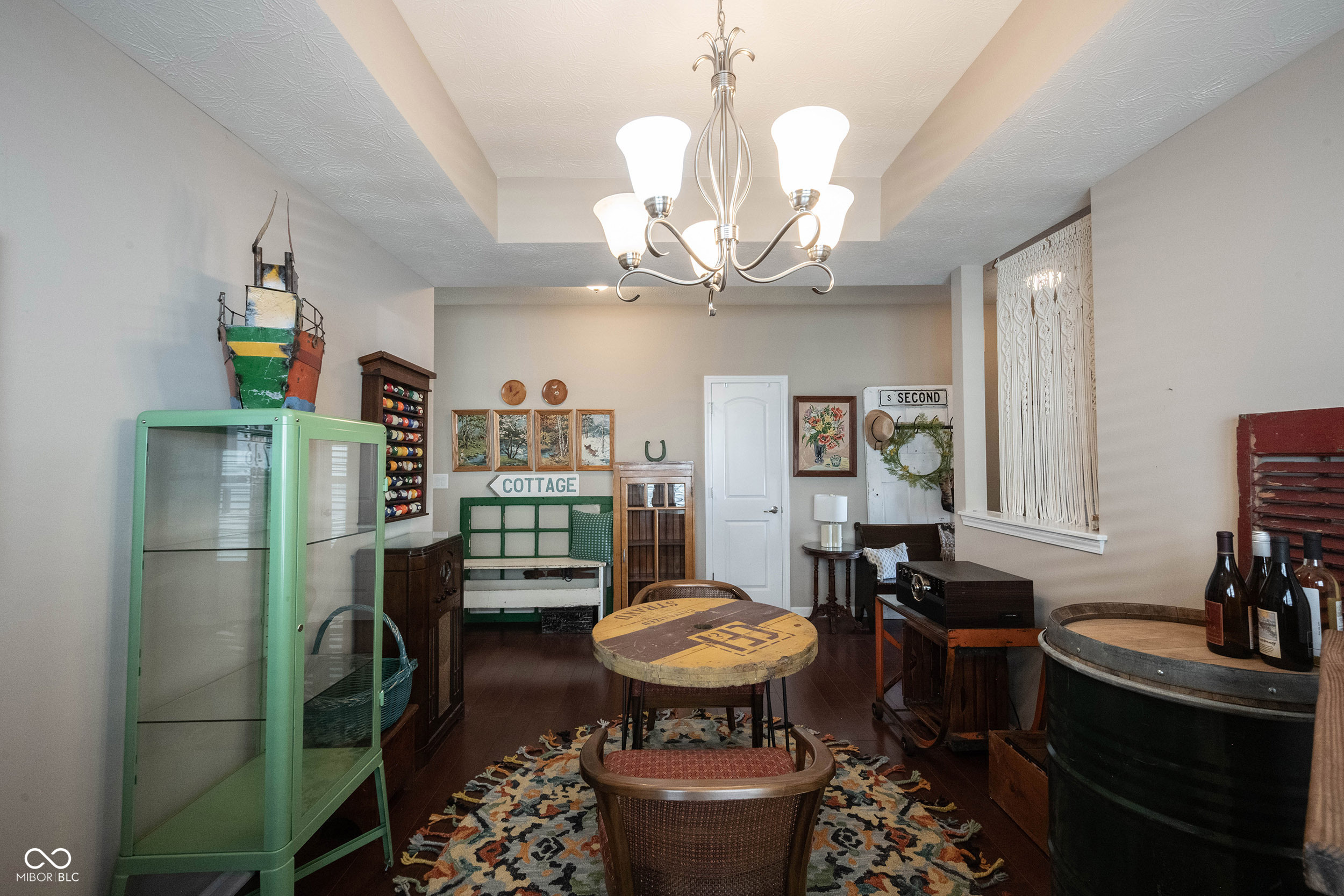 9633 Timber Circle