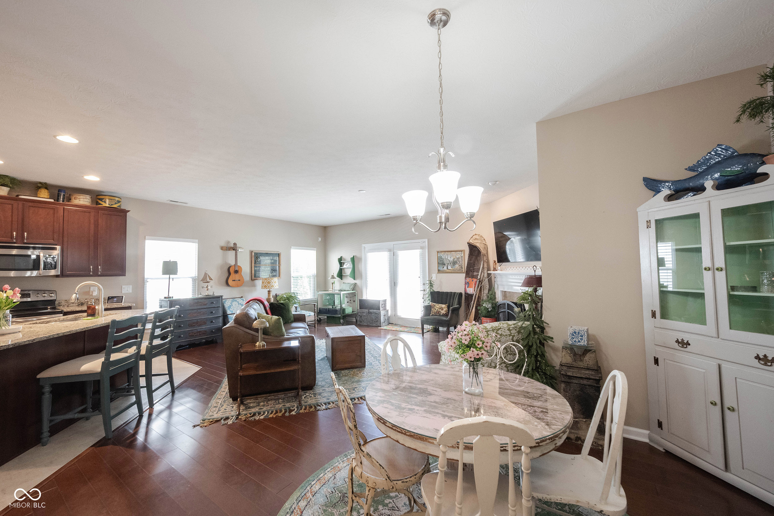 9633 Timber Circle