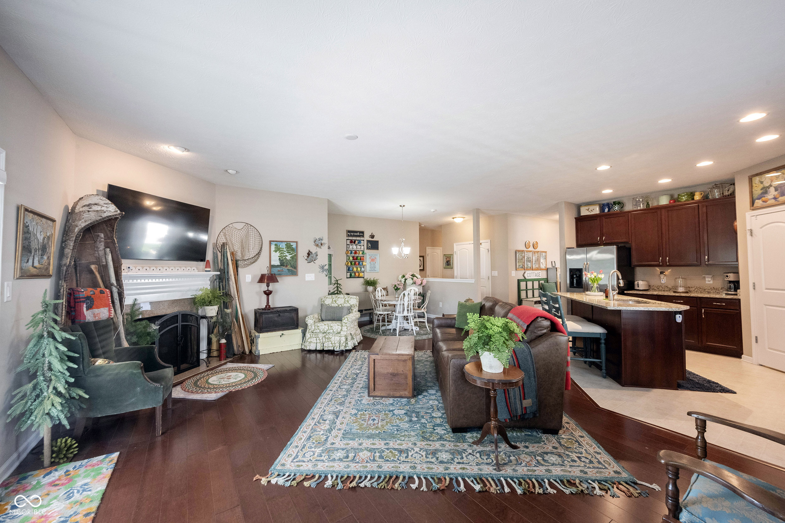 9633 Timber Circle