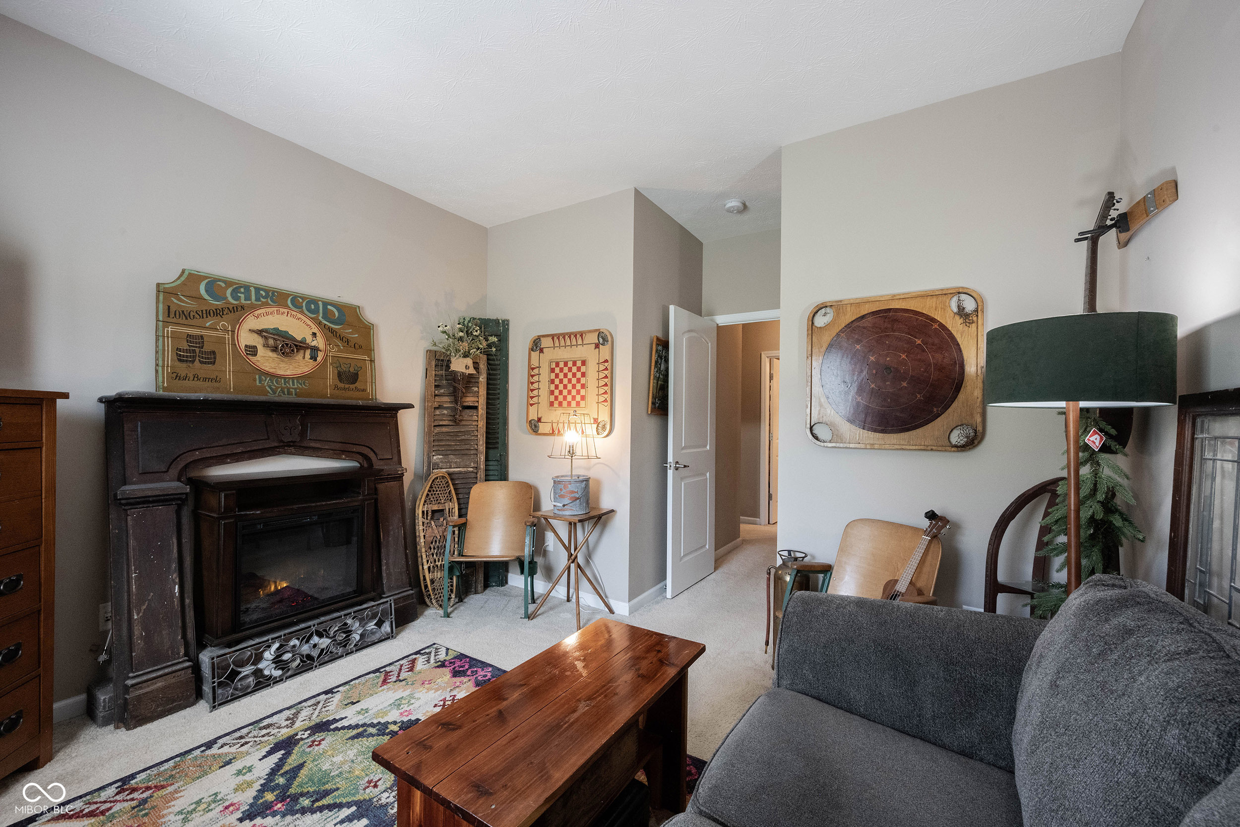 9633 Timber Circle