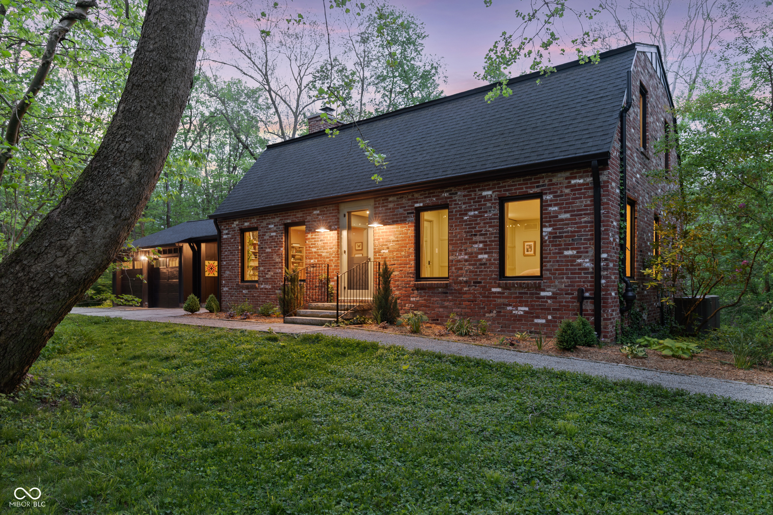 765 Bloor Lane