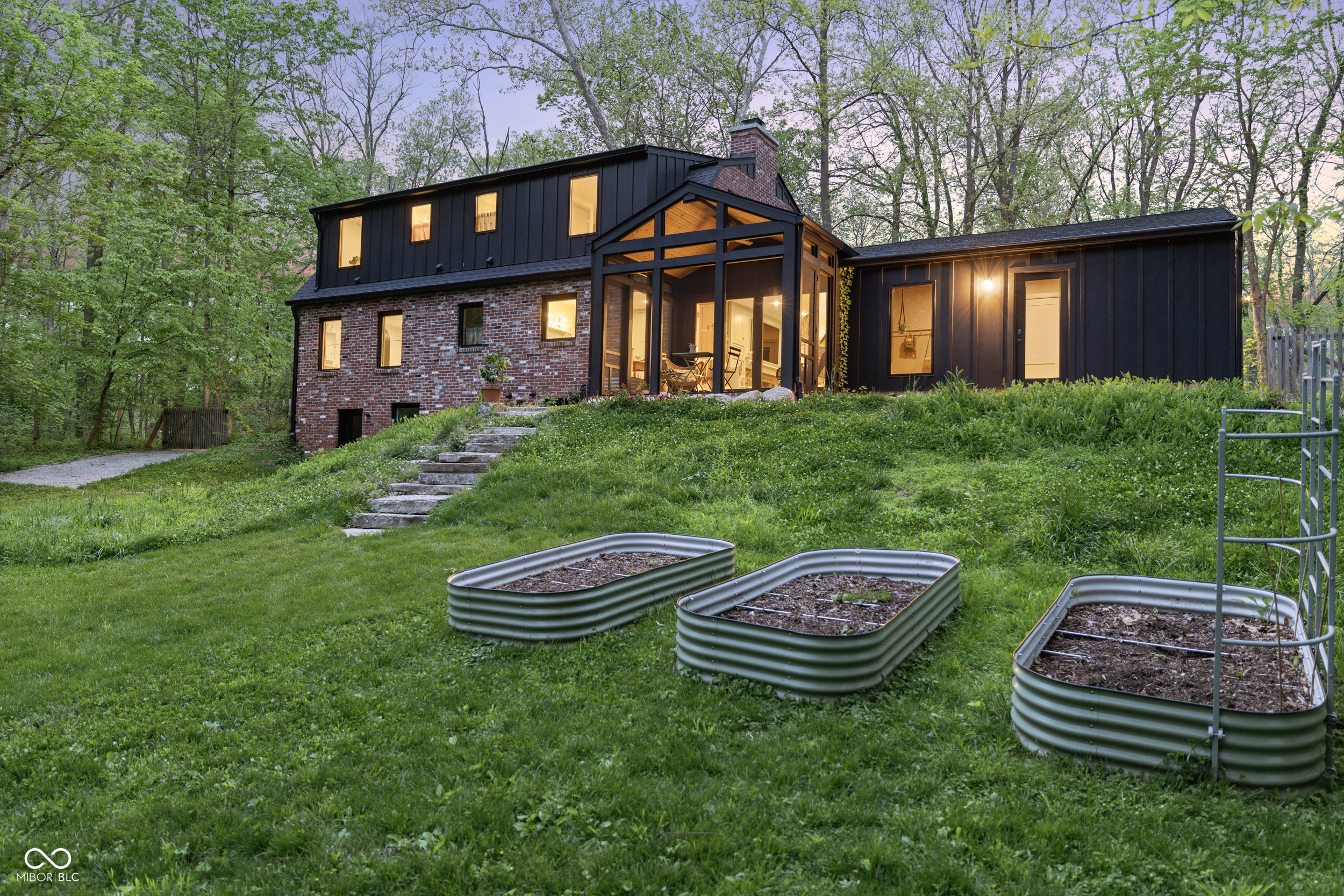 765 Bloor Lane