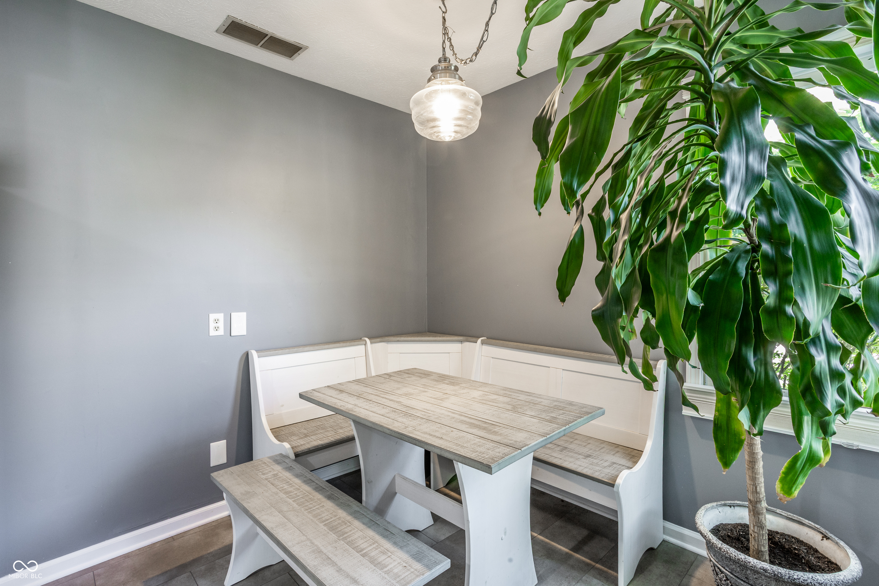 2314 Calaveras Way