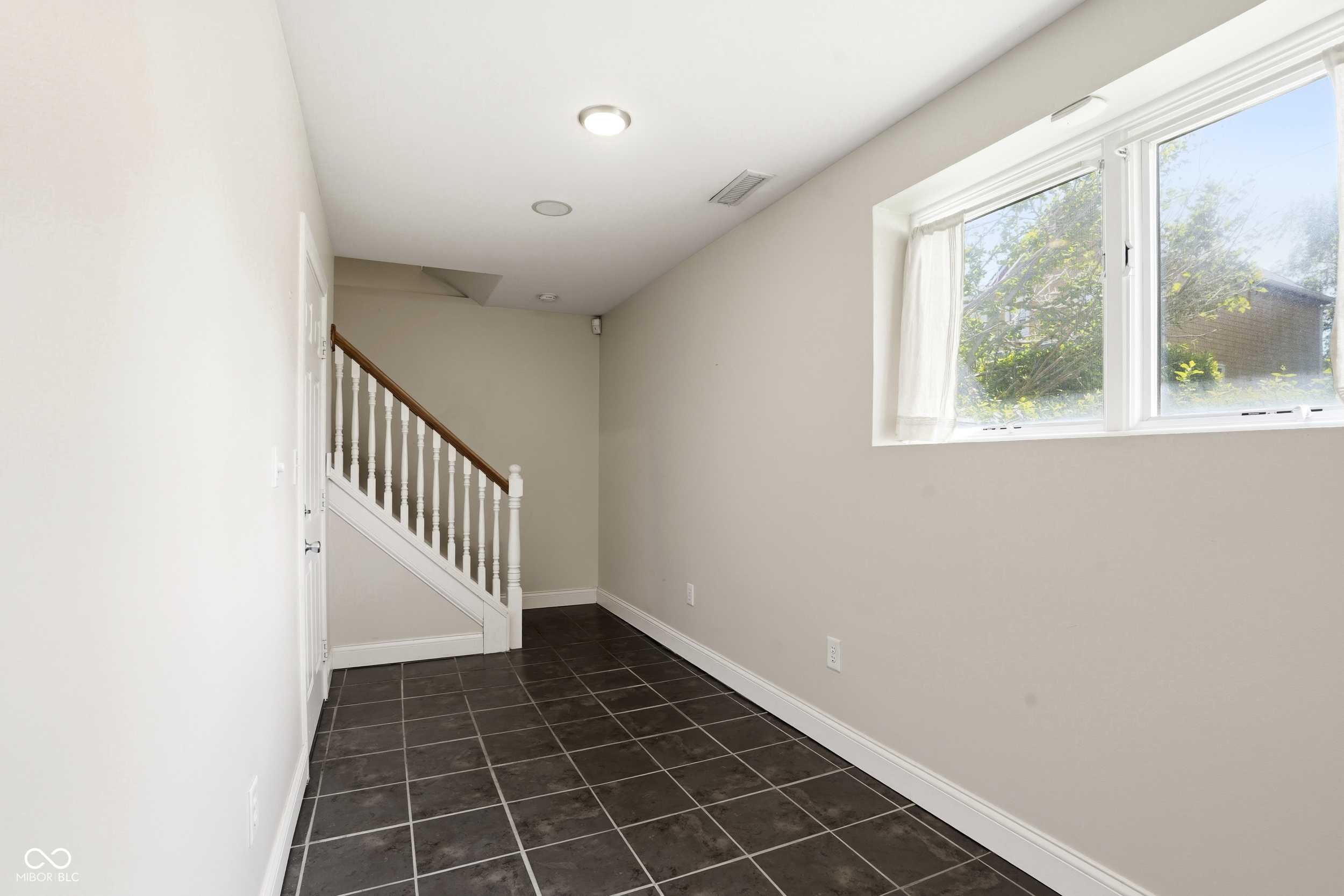 308 E 10th Street