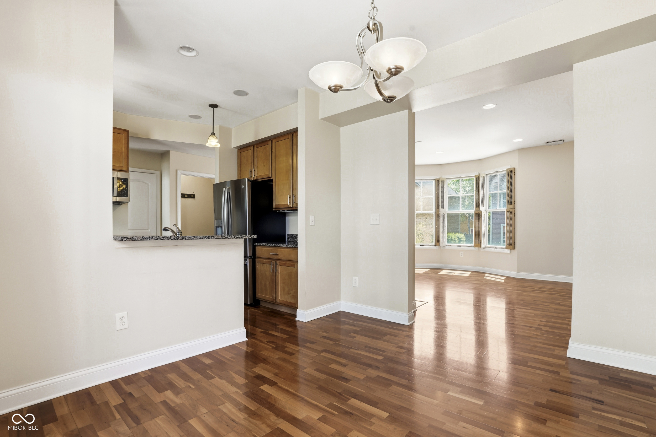 308 E 10th Street