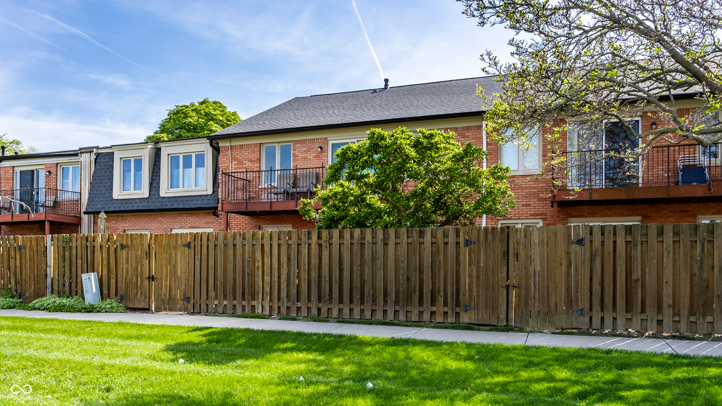 1176 Canterbury Court Unit: C