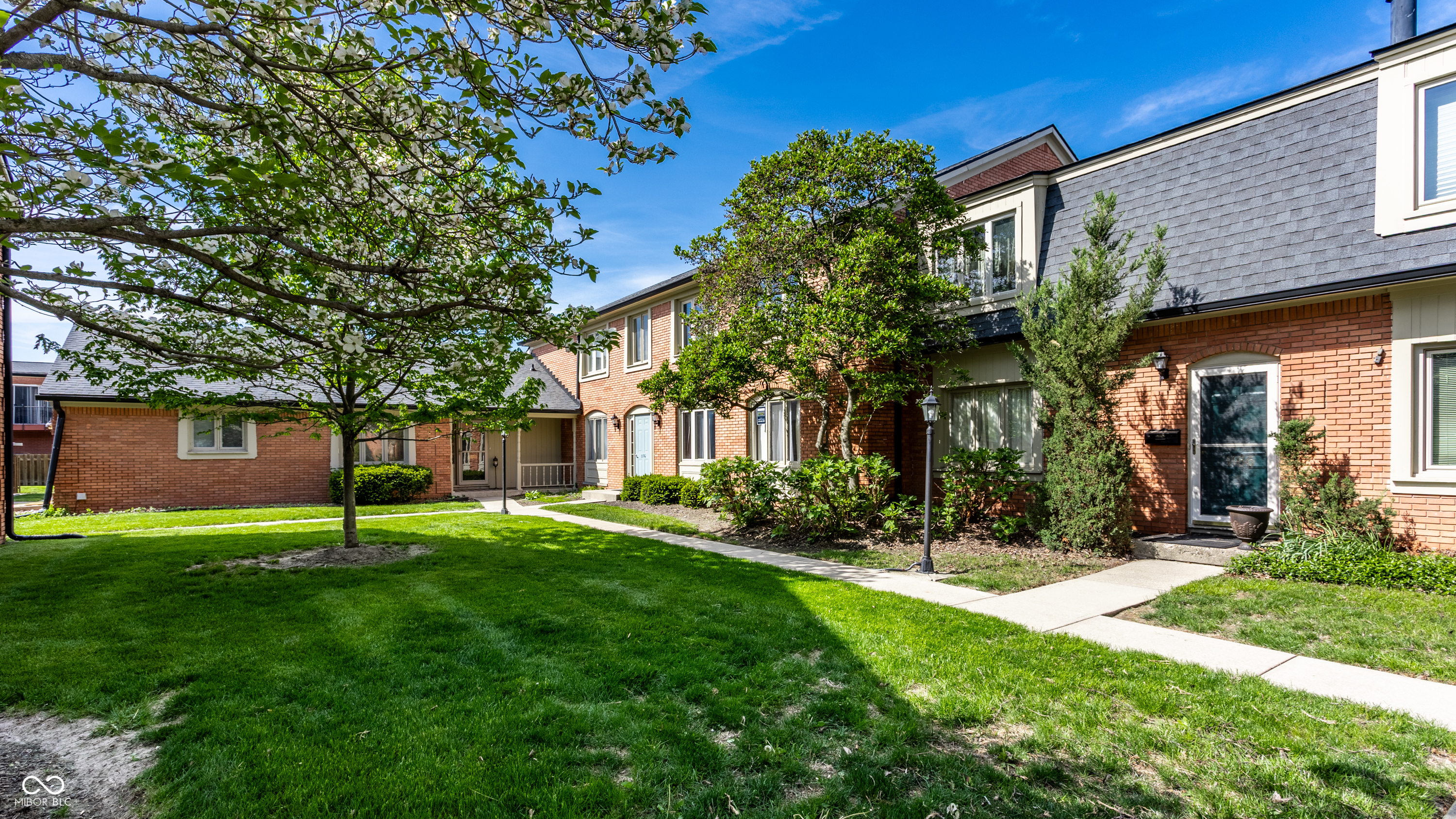 1176 Canterbury Court Unit: C