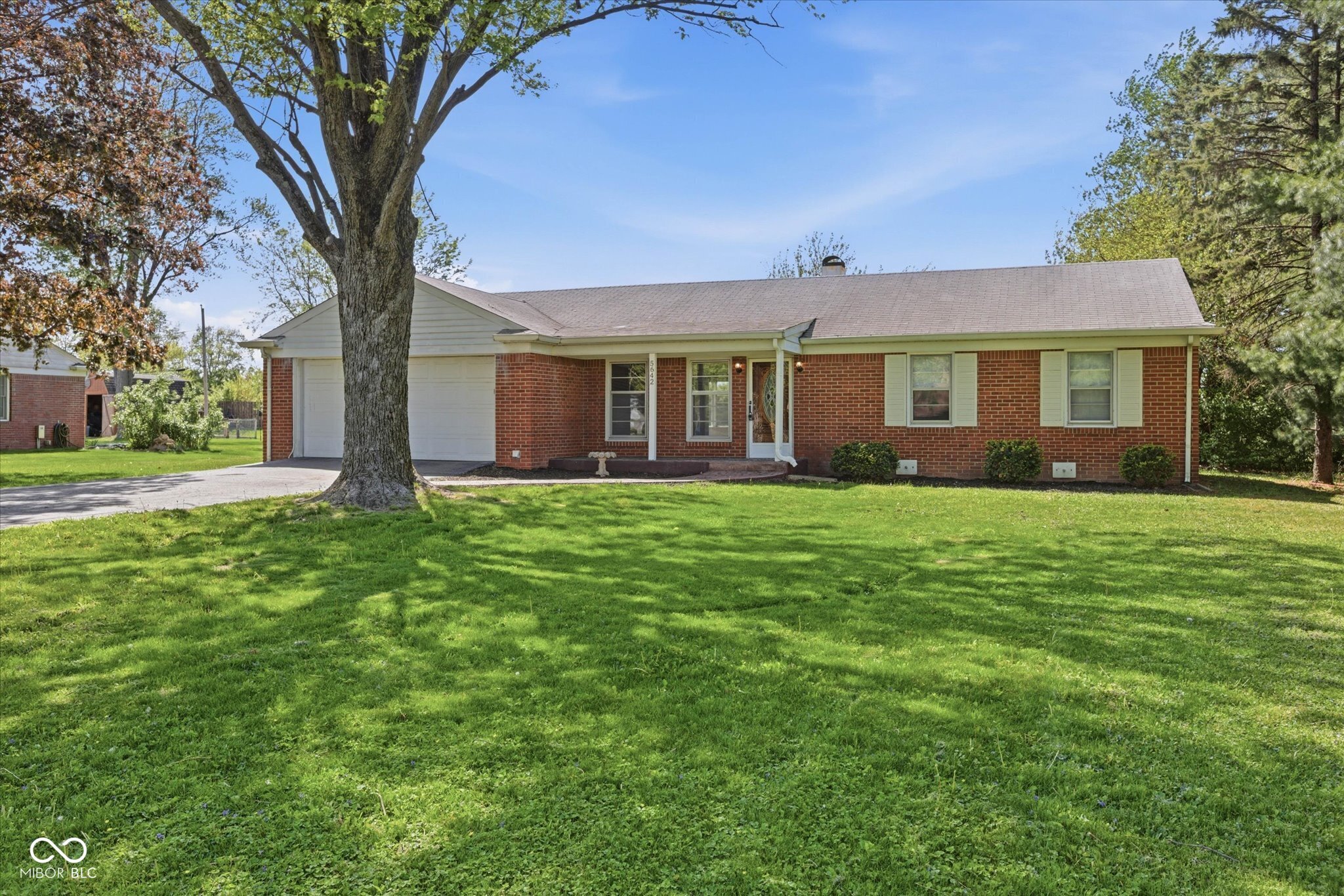 5642 Wallingwood Drive