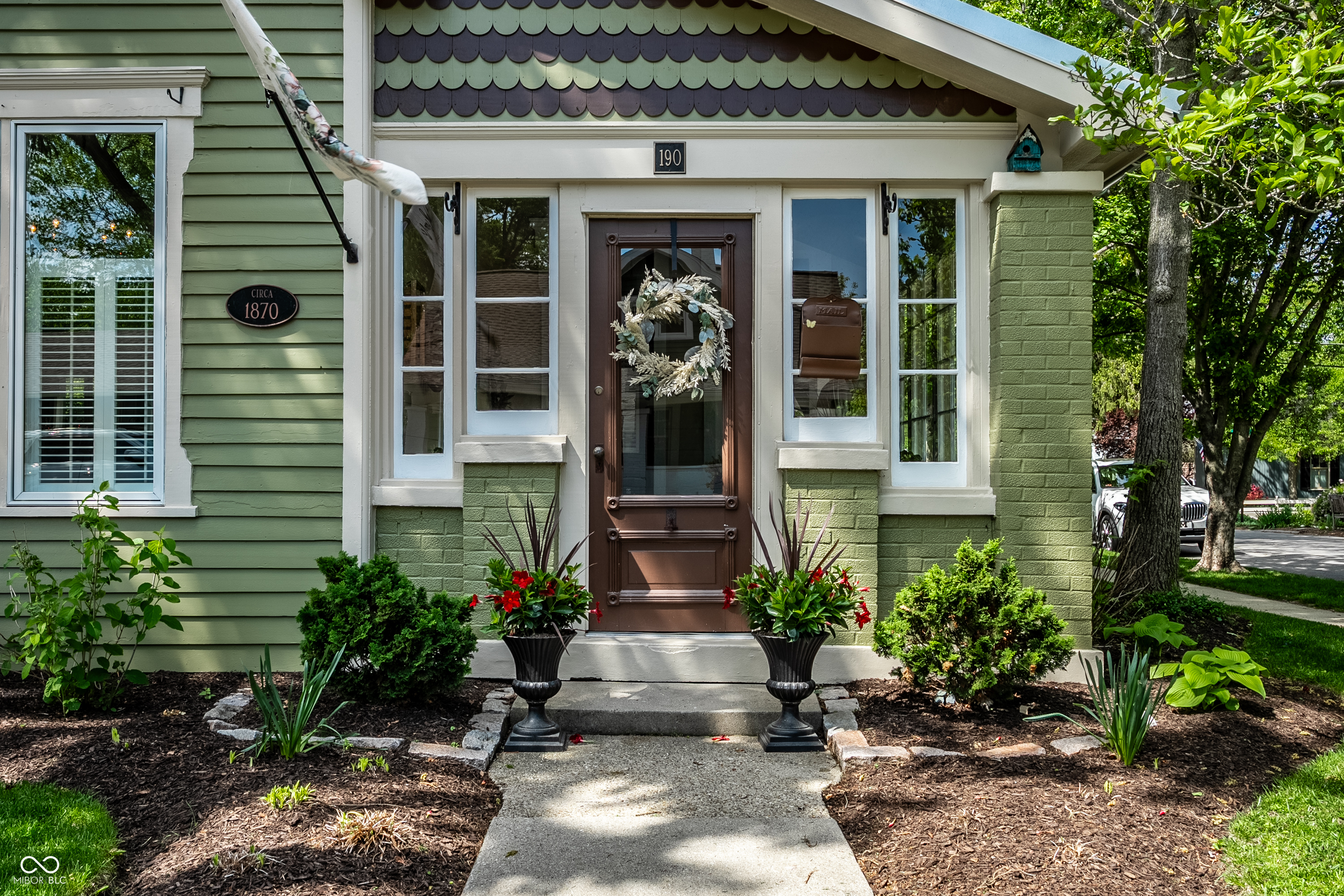 190 N Main Street