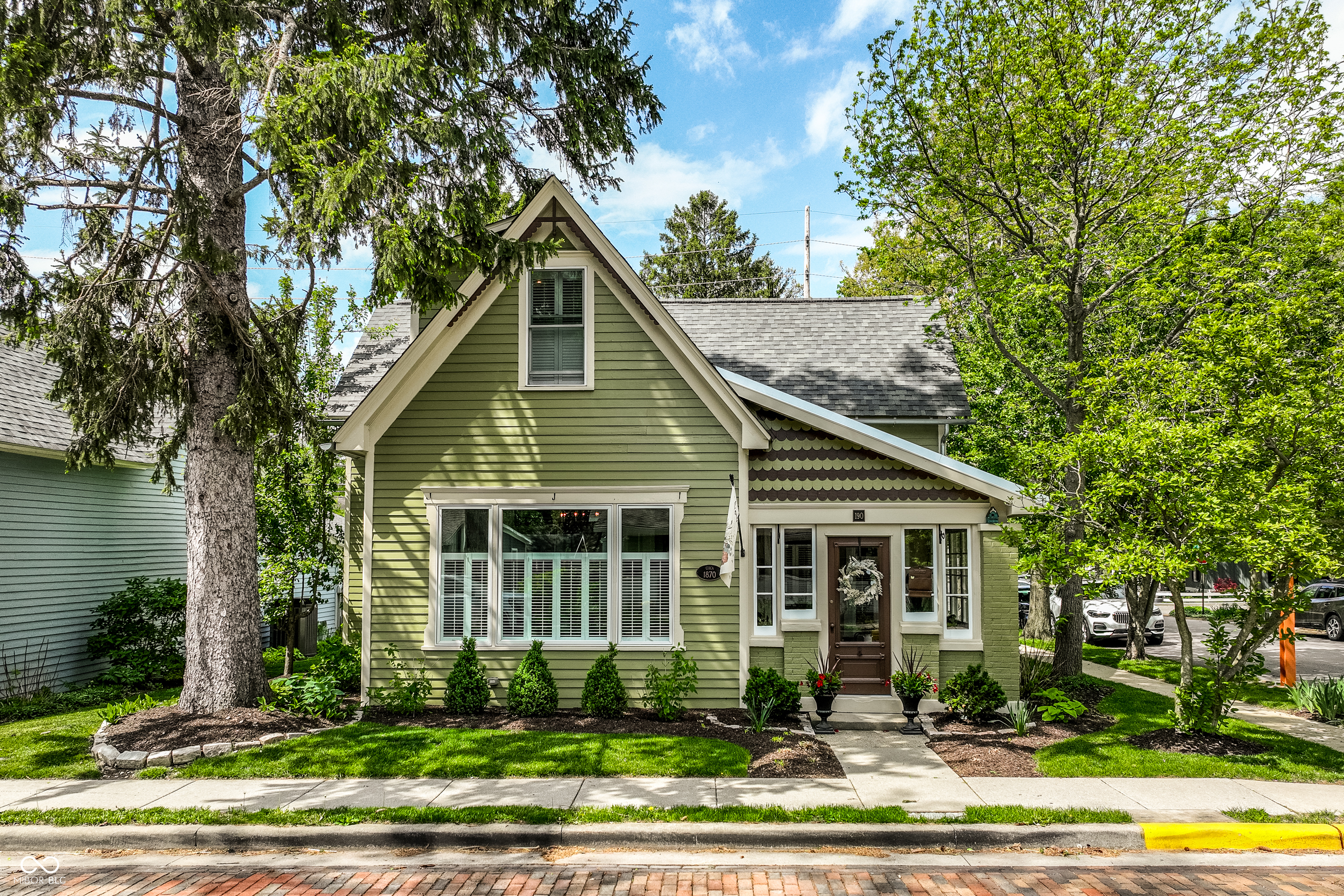 190 N Main Street