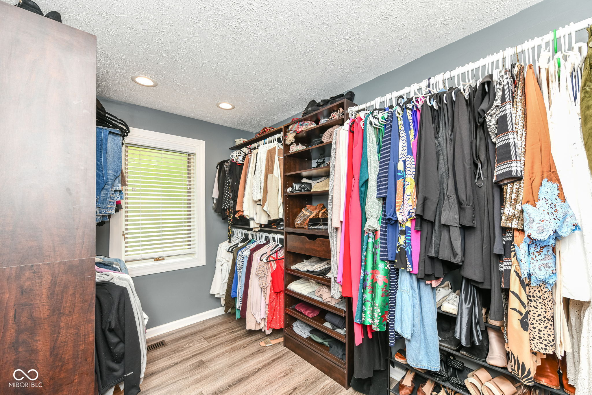 5232 Glen Stewart Way
