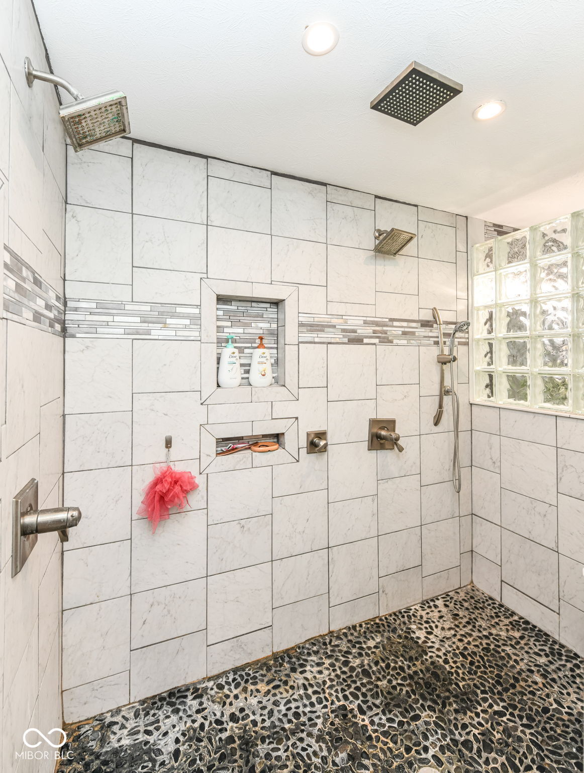 5232 Glen Stewart Way