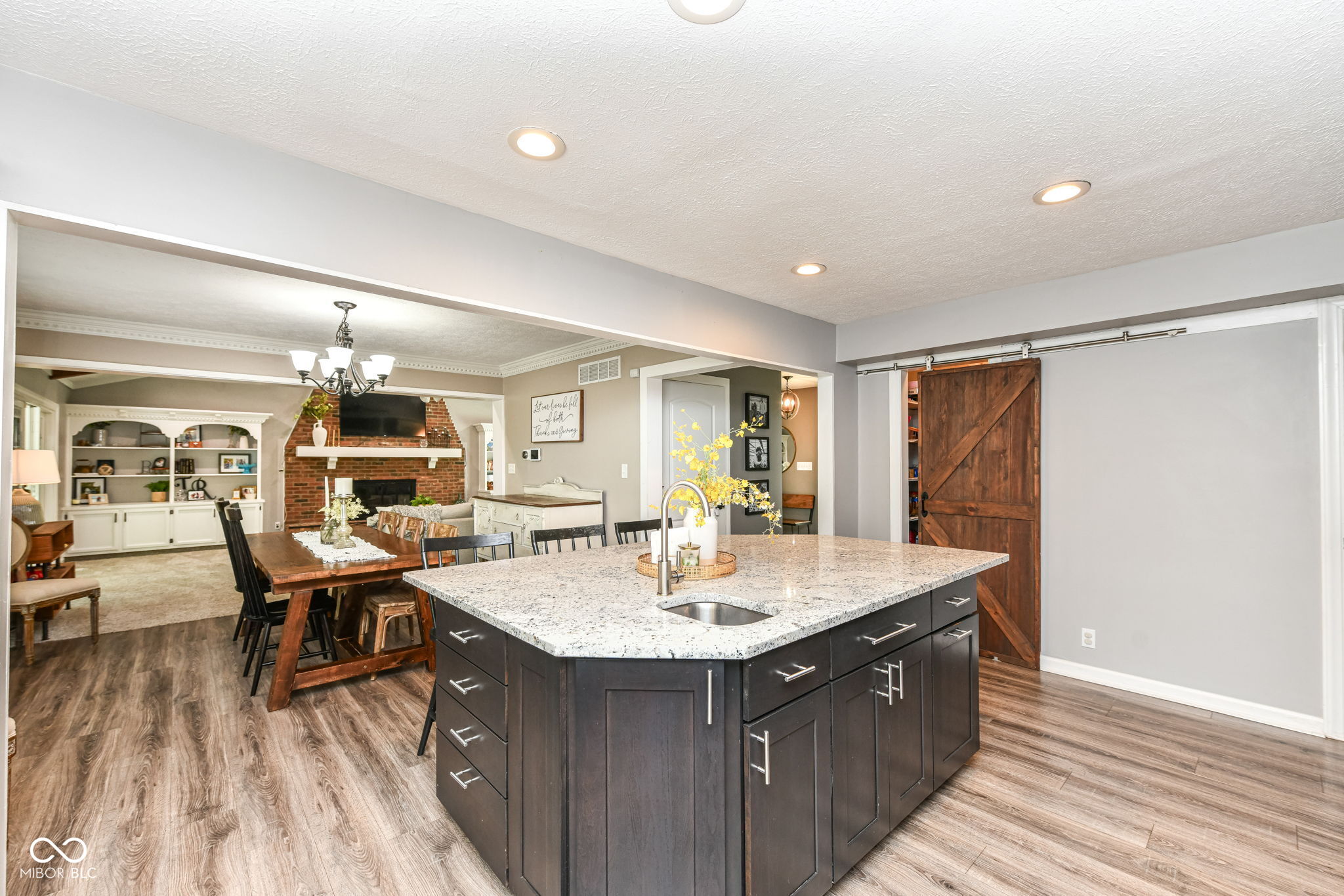 5232 Glen Stewart Way