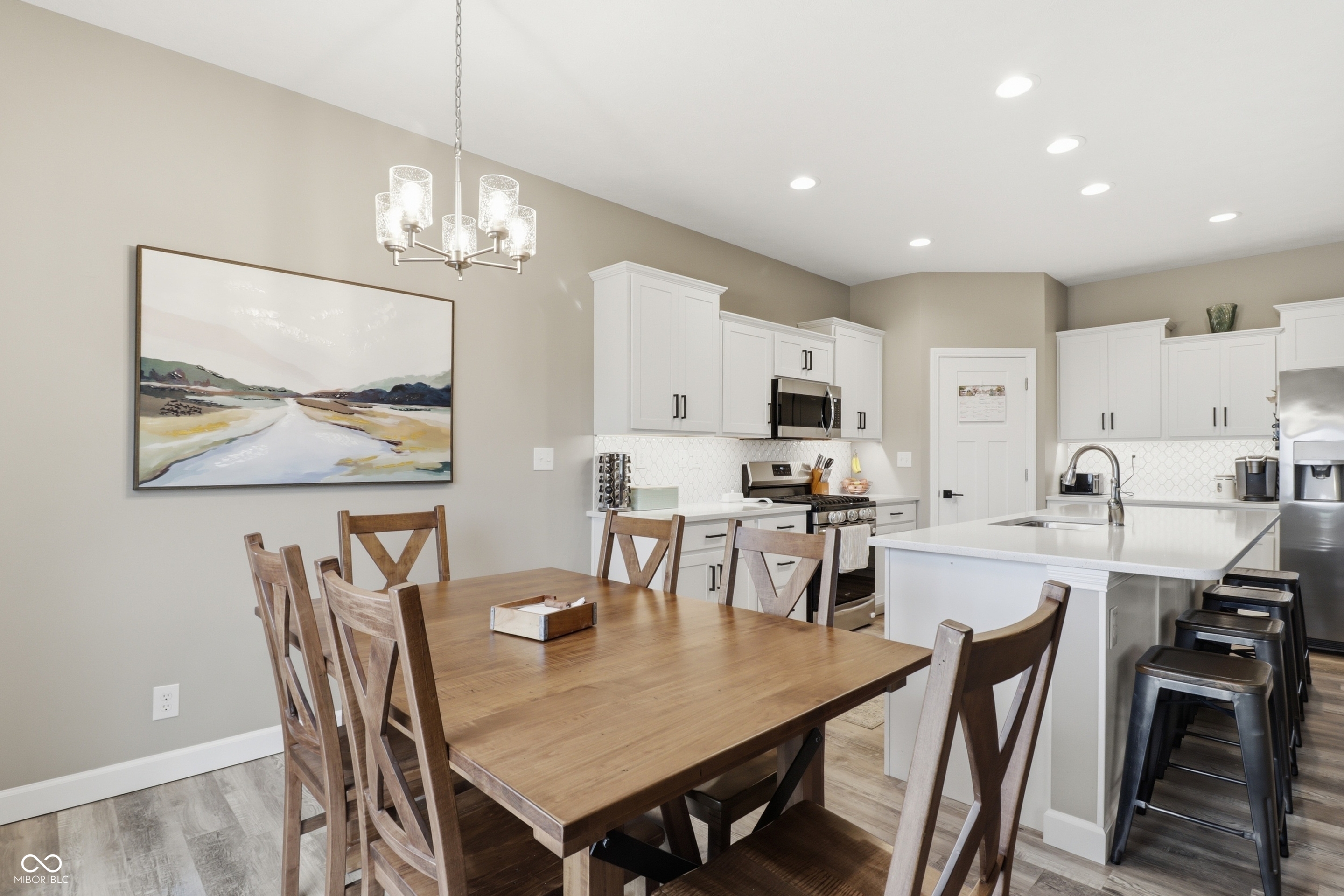 317 E Quail Drive