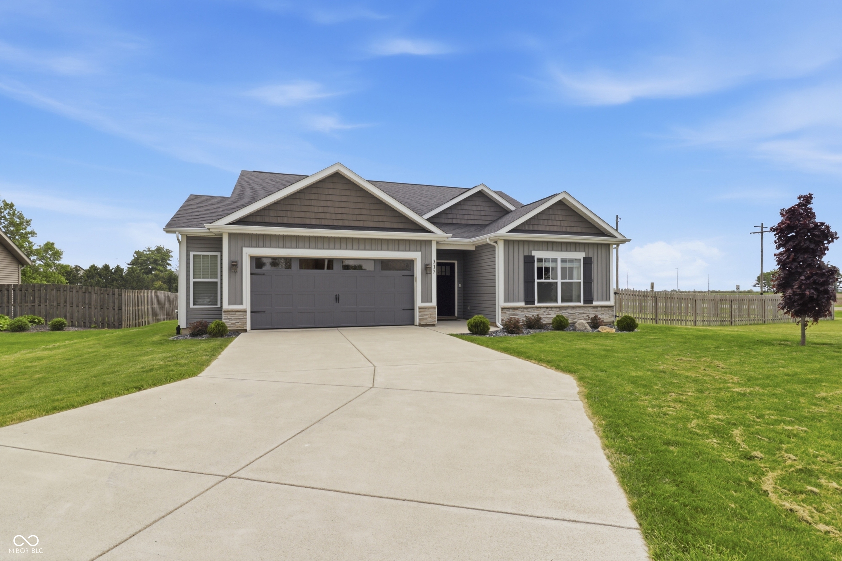 317 E Quail Drive