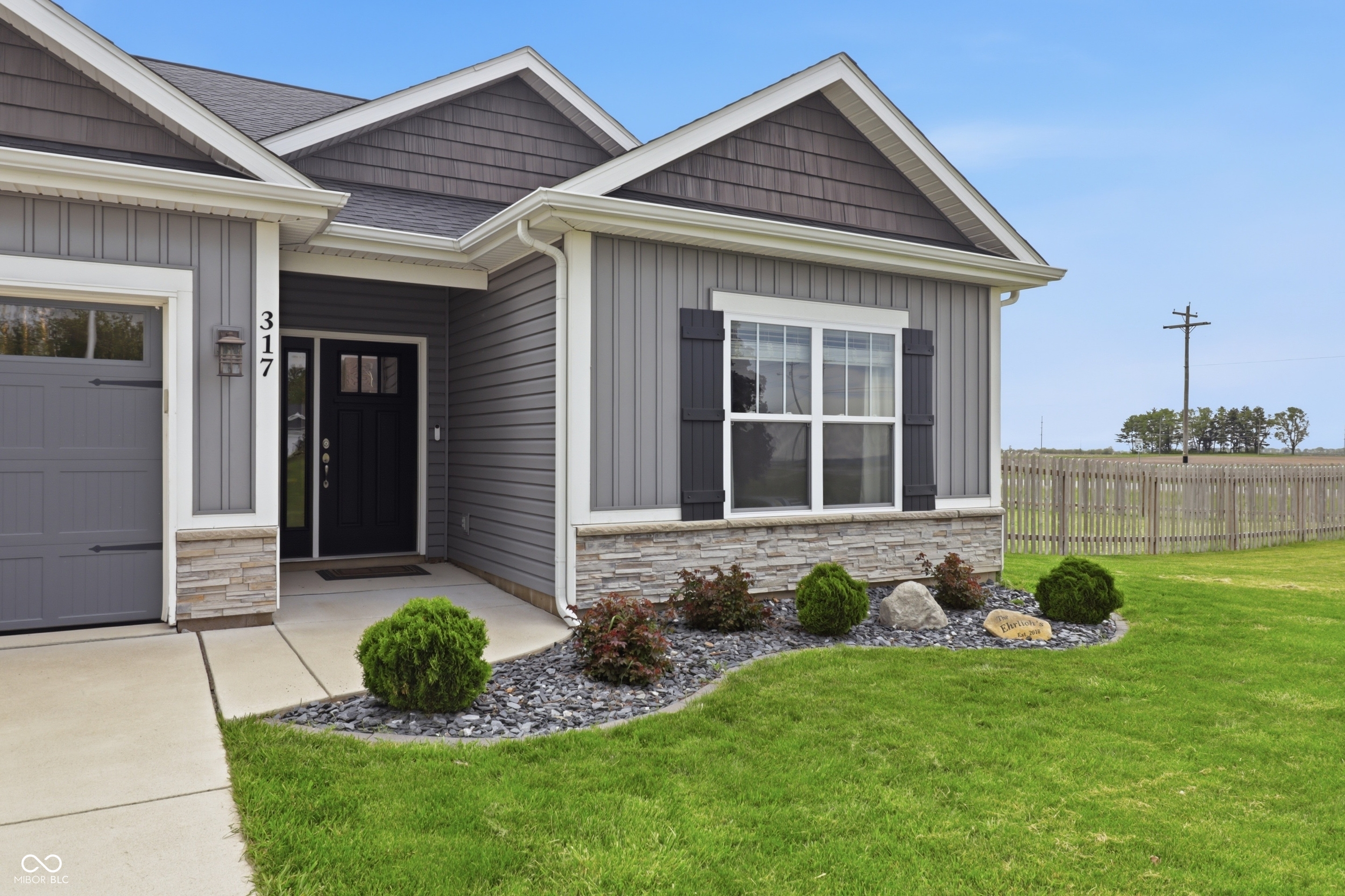 317 E Quail Drive