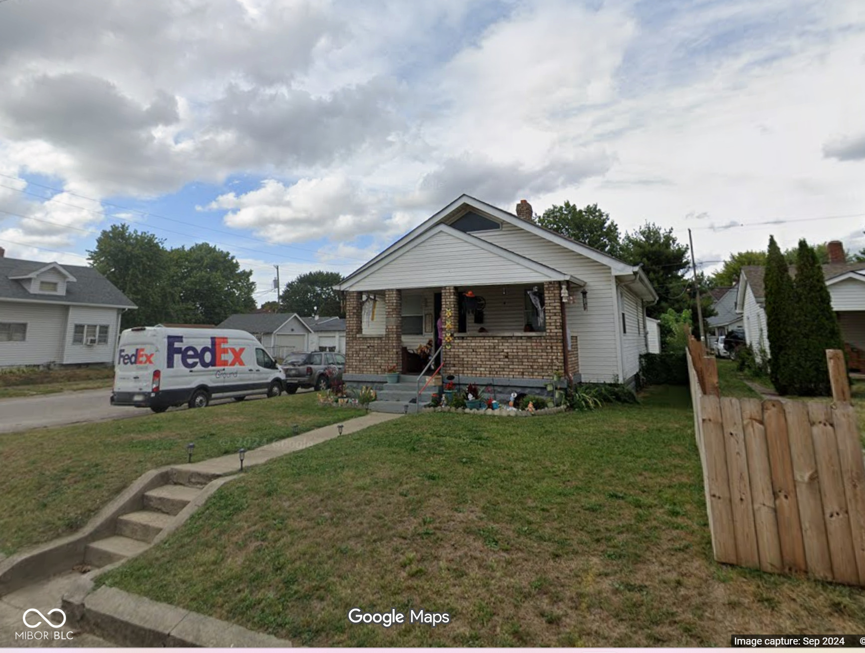 1502 Comer Avenue