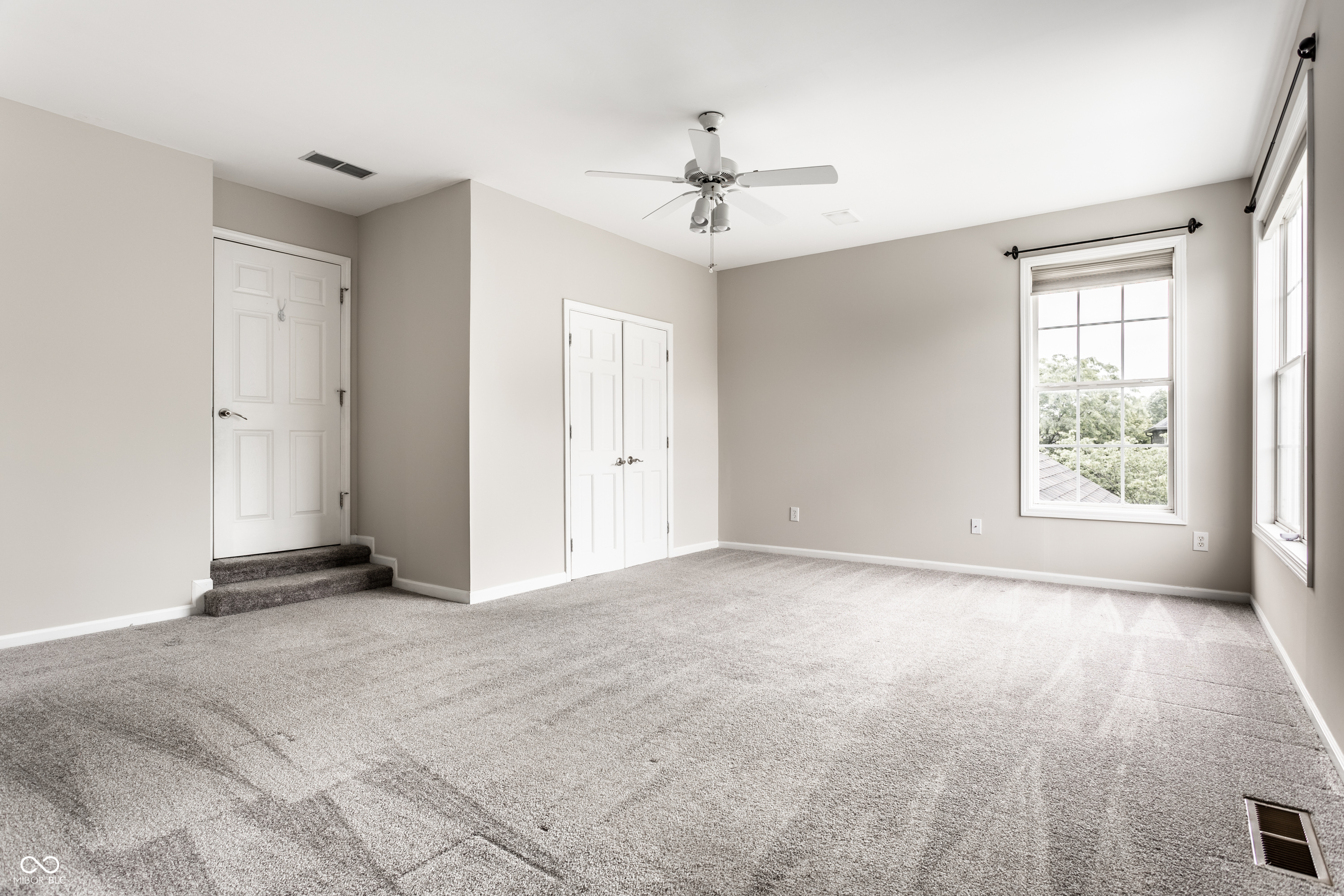14152 Ledgewood Way