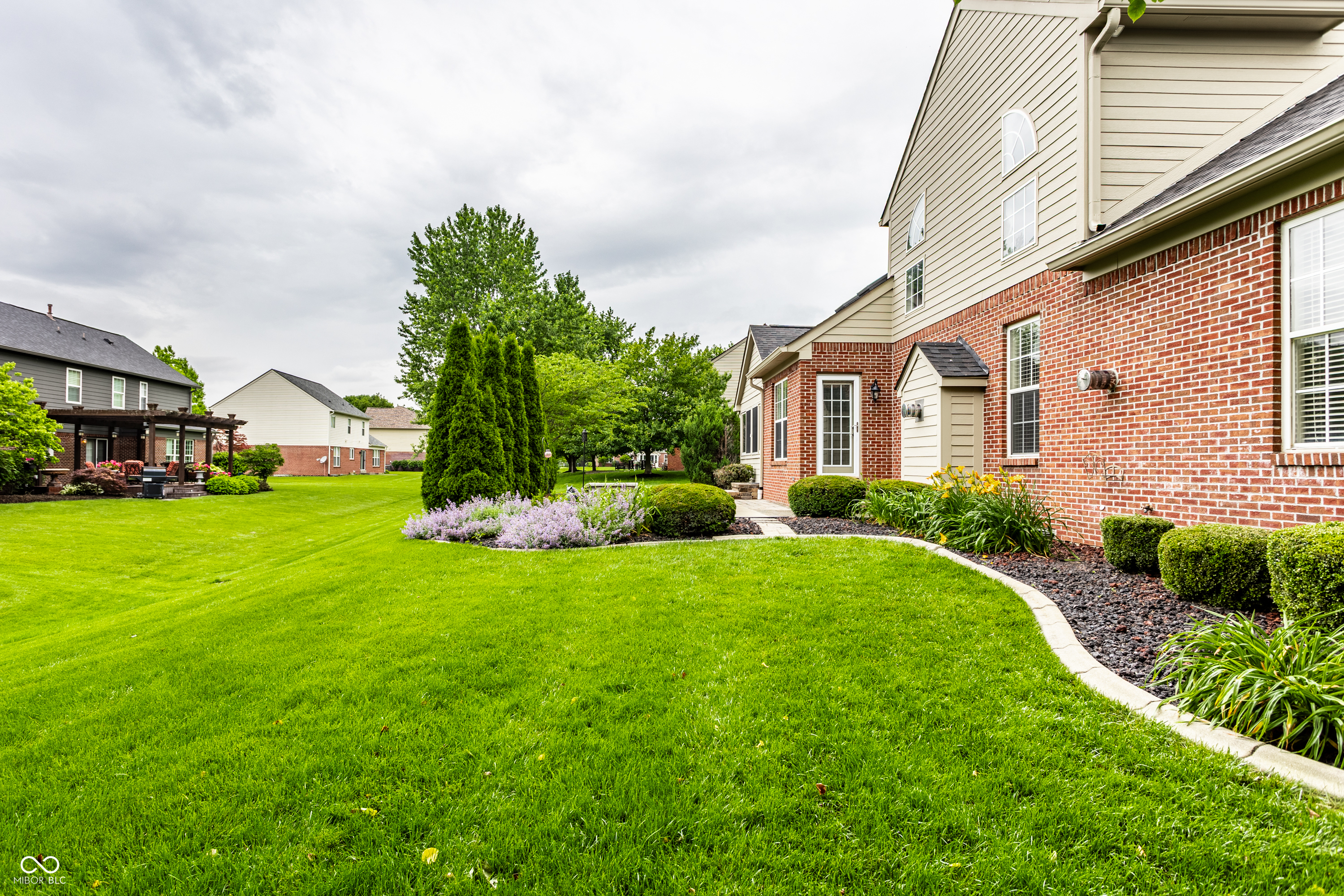 14152 Ledgewood Way