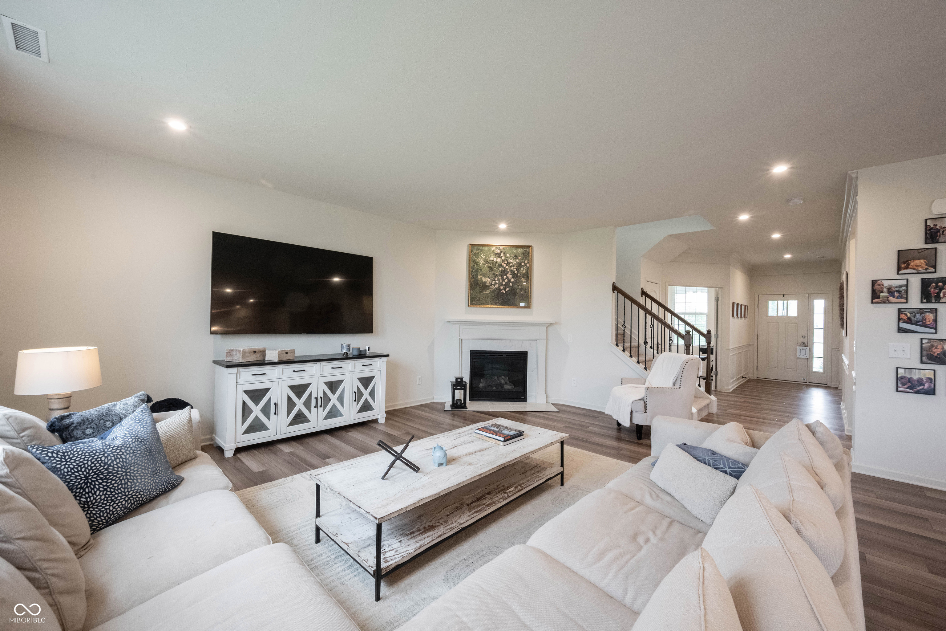 13530 Longrise Lane