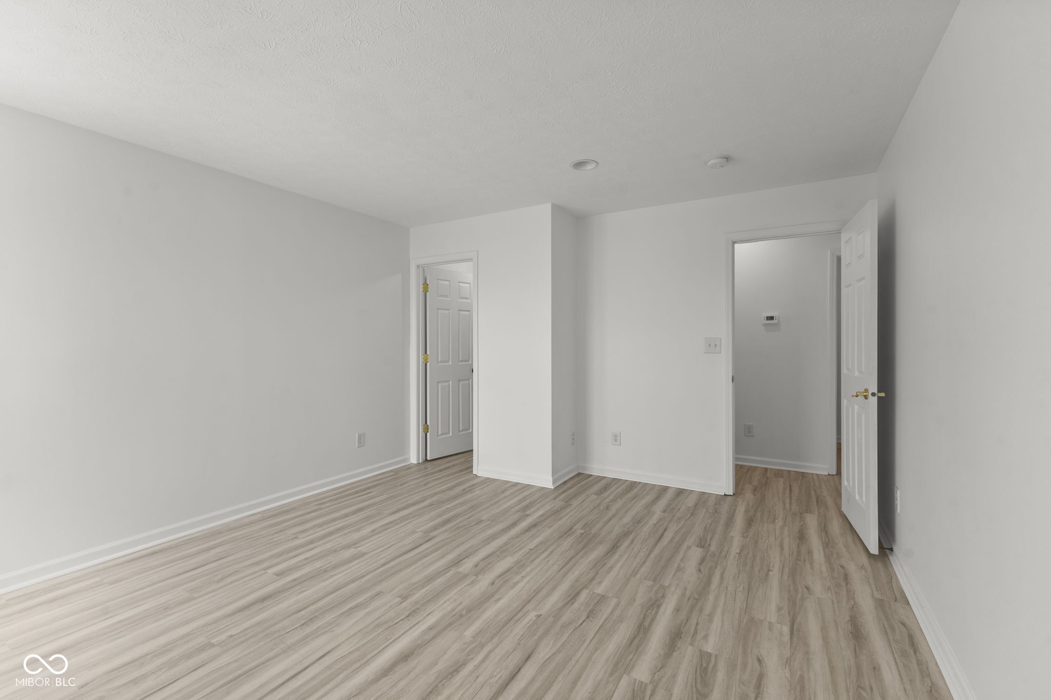 13711 Alvernon Place
