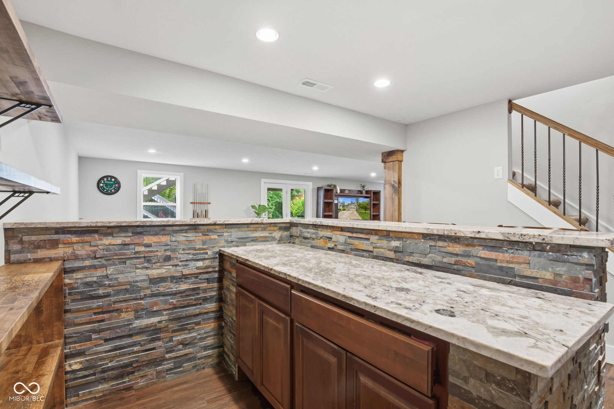 10371 Shades Court
