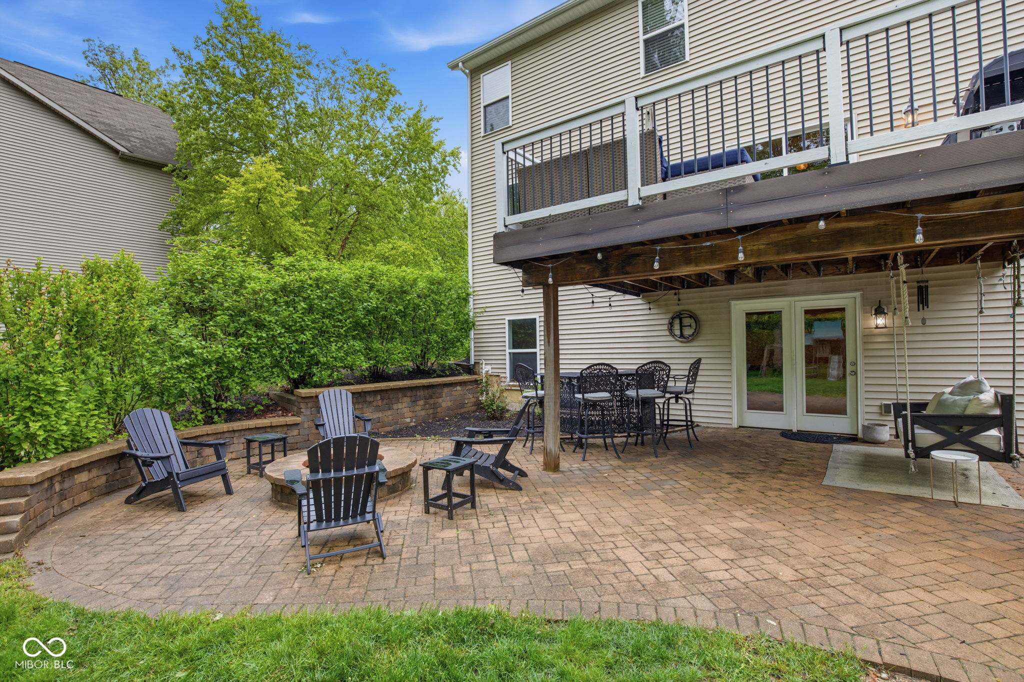 10371 Shades Court