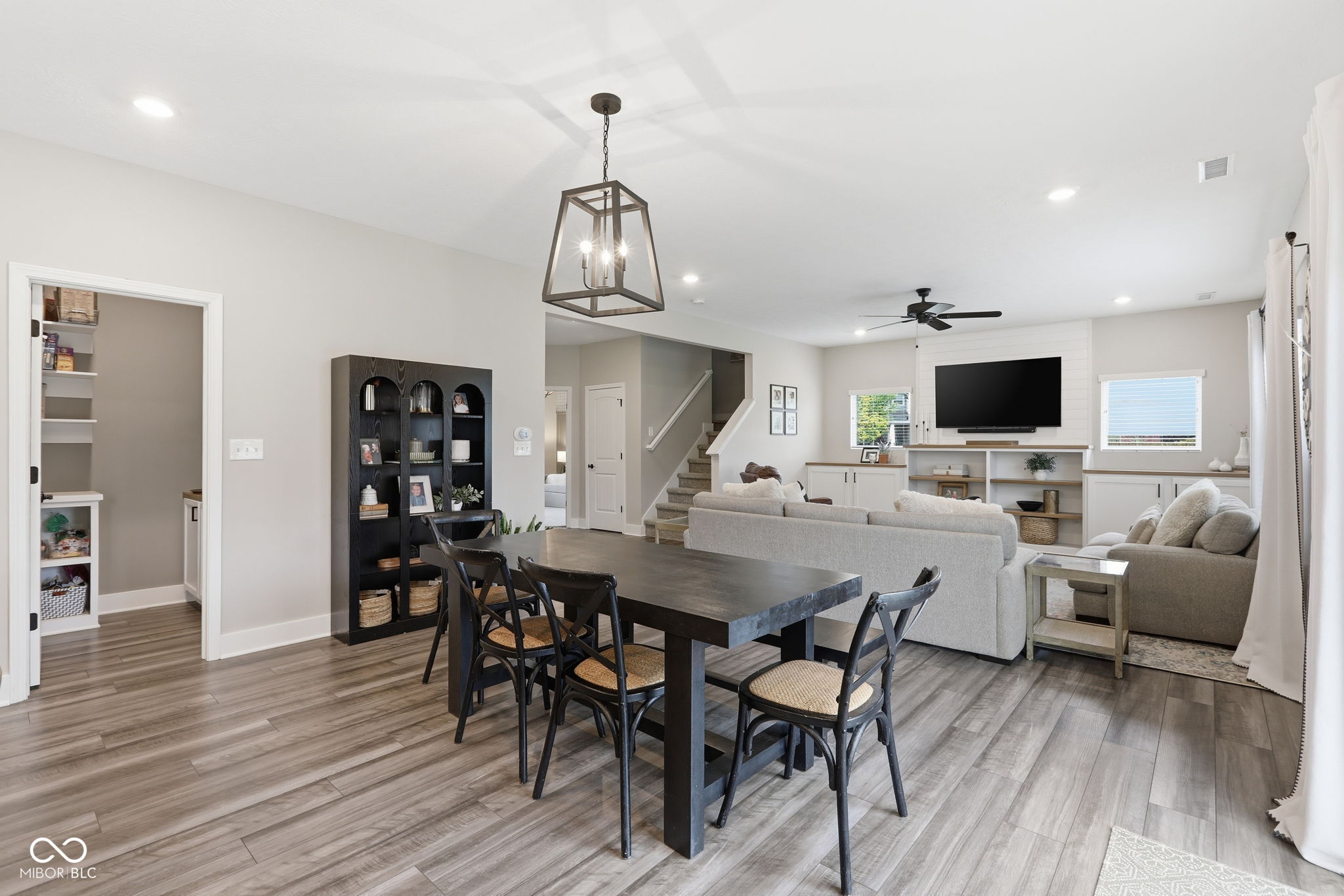 21521 Gisborne Drive