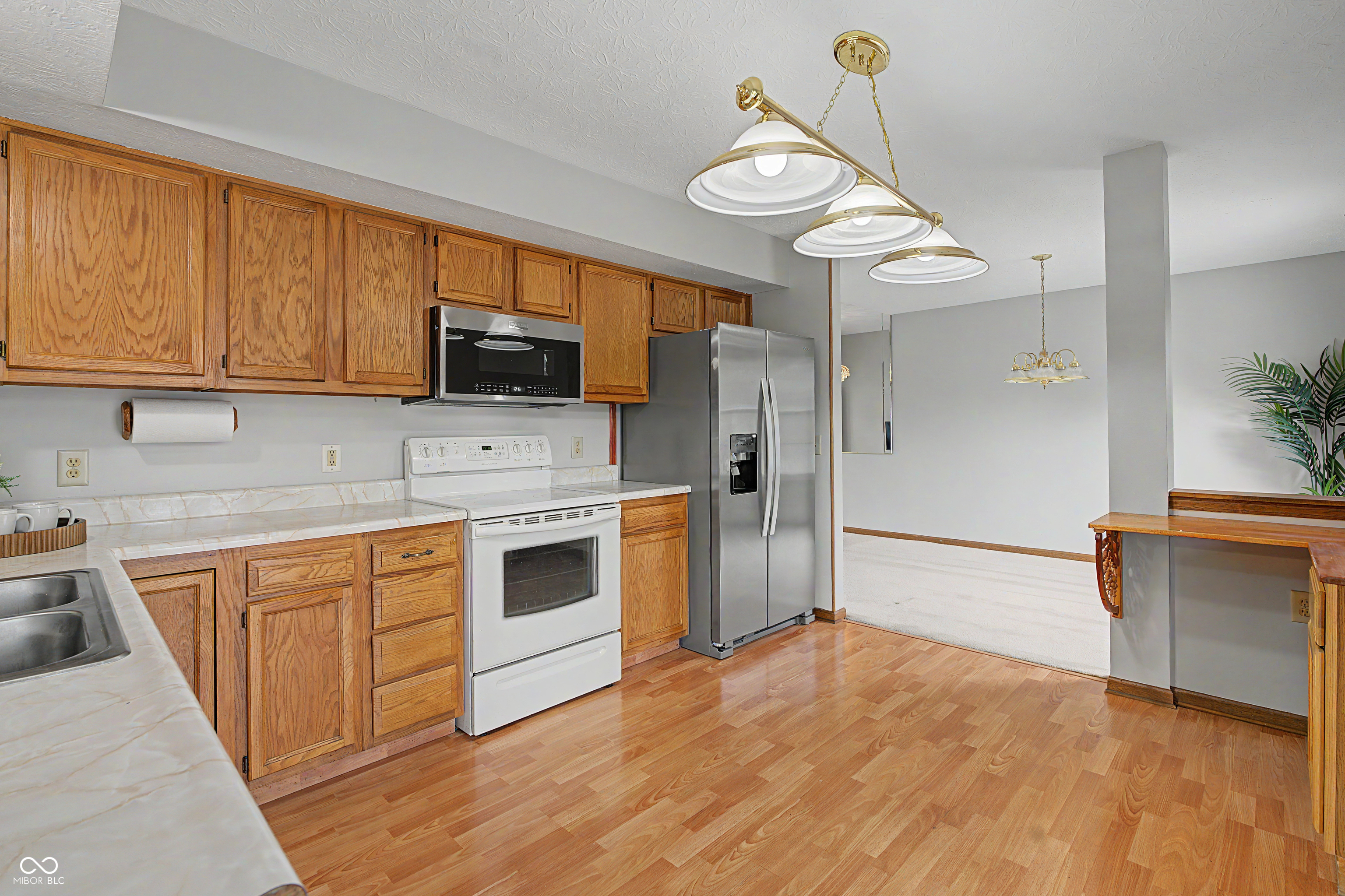 4531 Golden Meadow Court