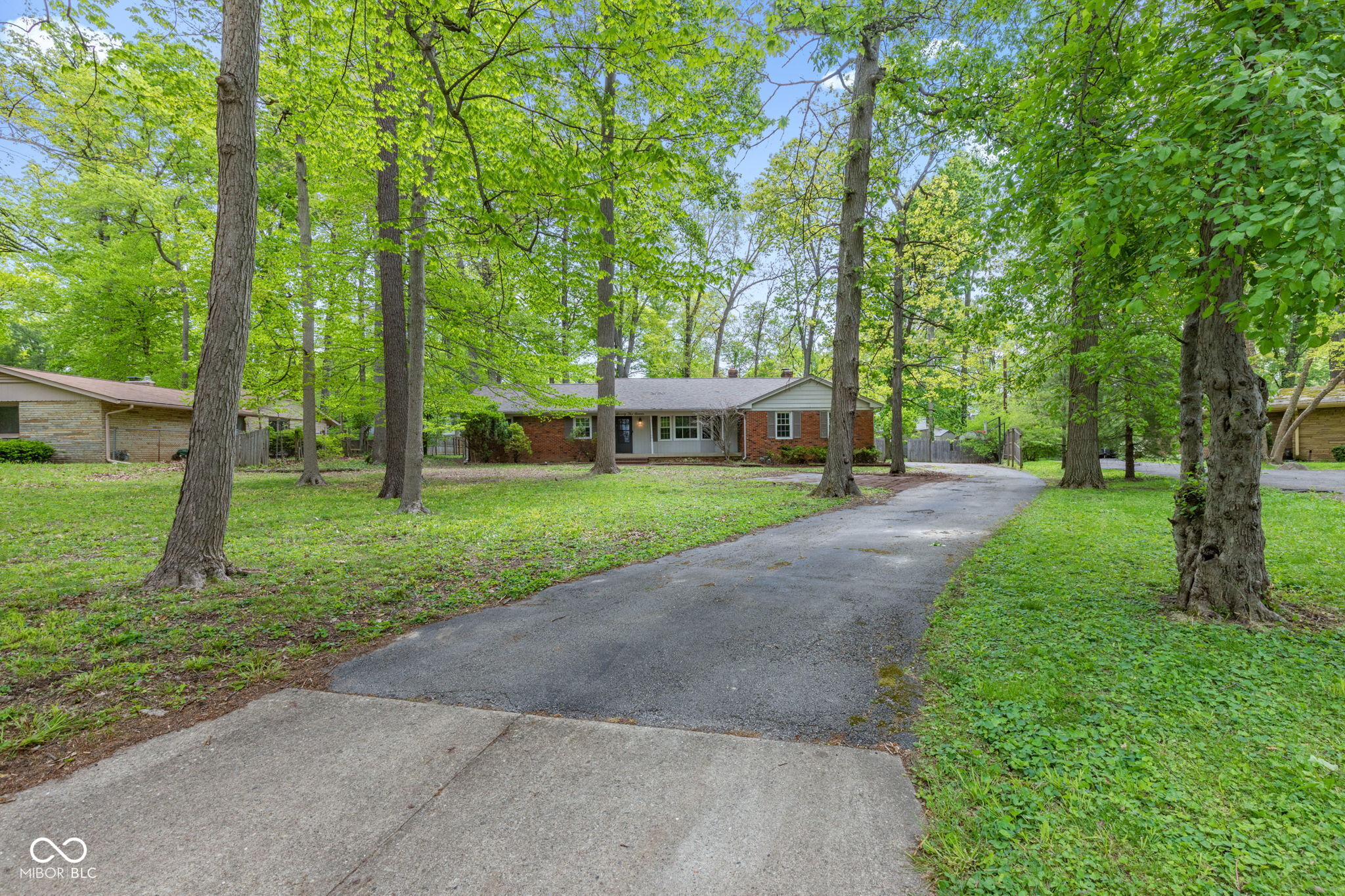 7511 Mohawk Lane